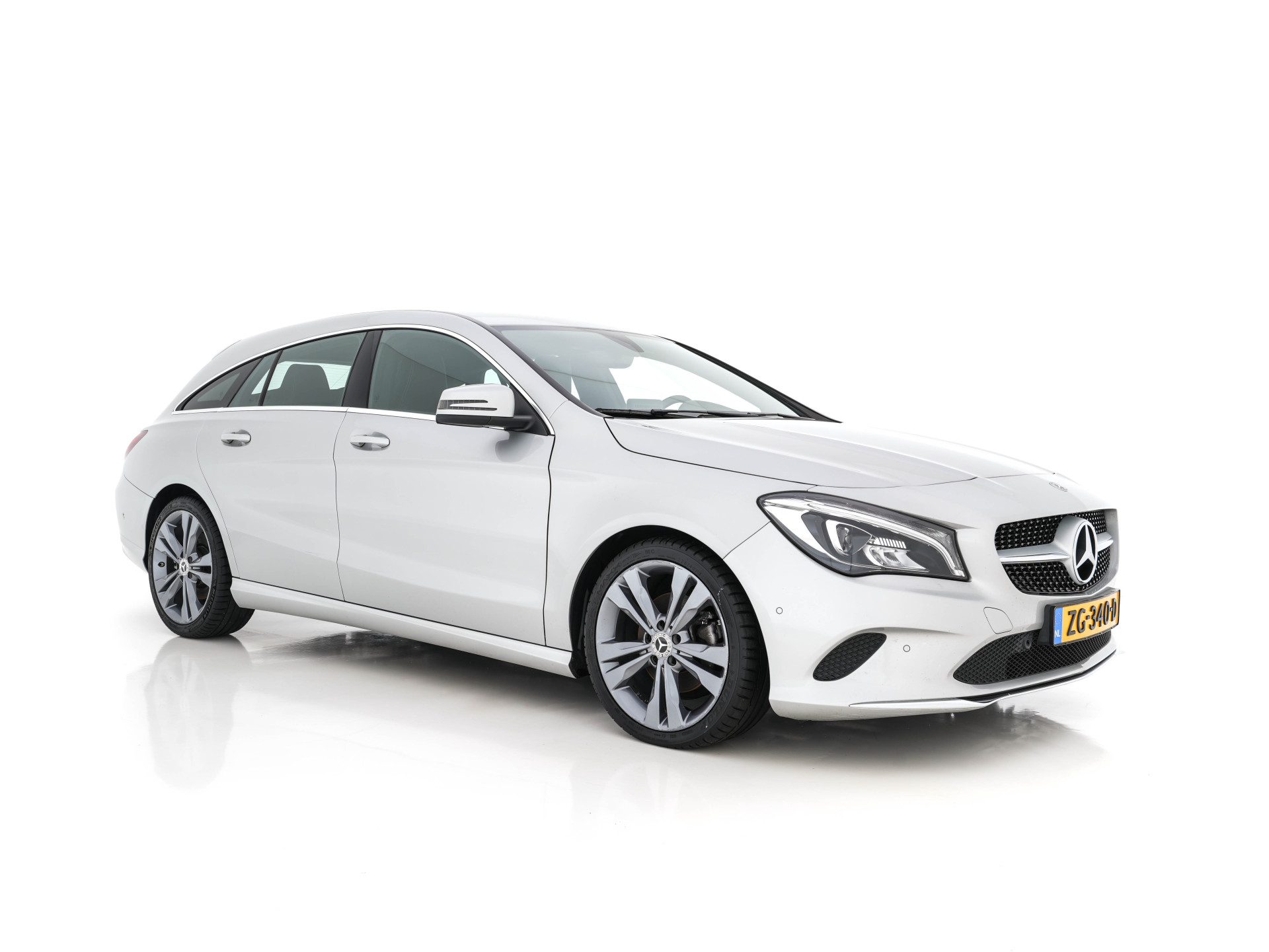 Mercedes-Benz CLA-Klasse Shooting Brake 180 d Business Solution Aut. *NAVI-FULLMAP | FULL-LED | 1/2-LEDER | CAMERA | ECC | PDC | CRUISE | SPORT-SEATS | 18"ALU**