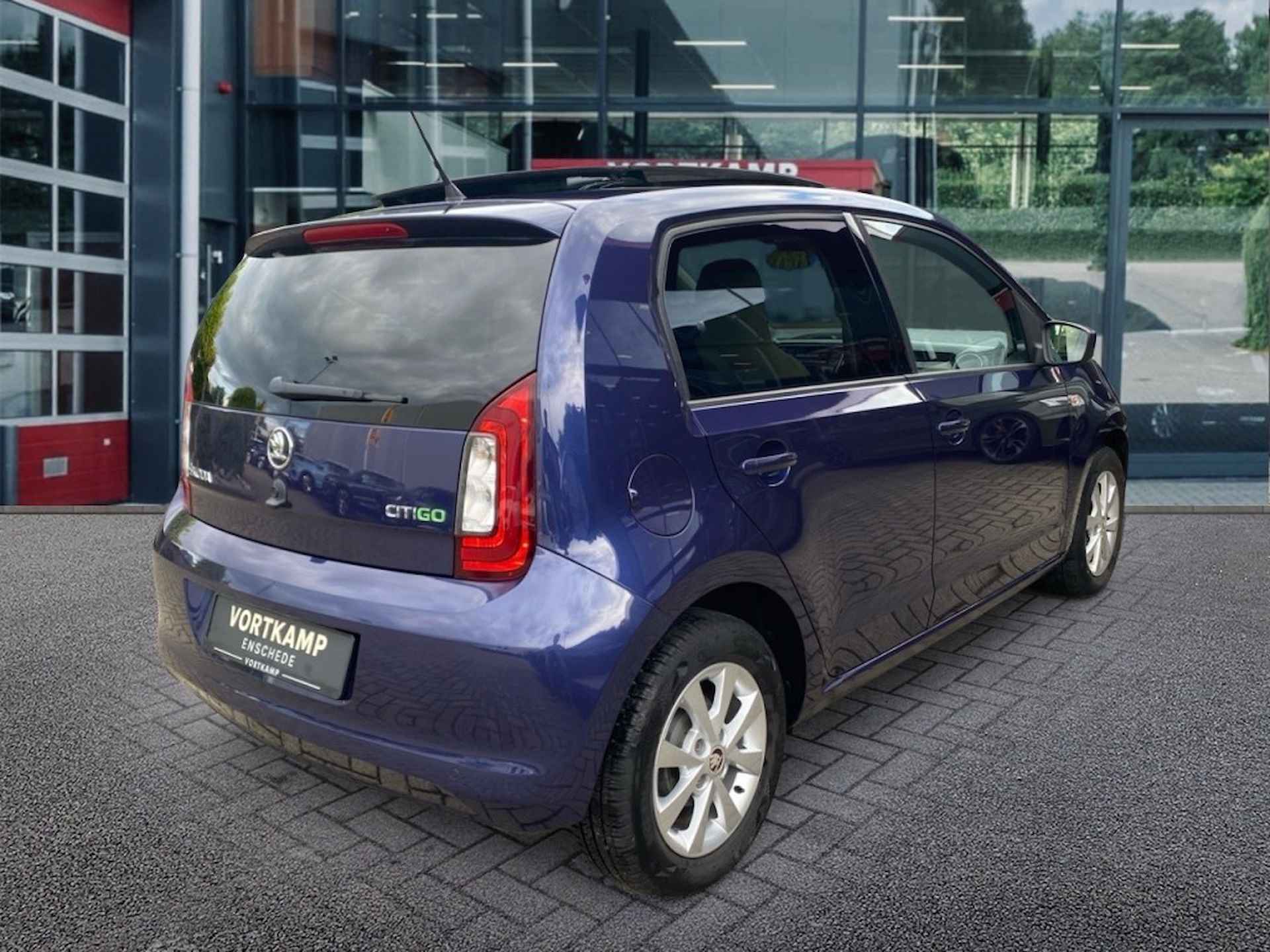 SKODA Citigo 1.0 GREENTECH STYLE AUTOMAAT! PANO-DAK/CRUISE/STOELVERW/PDC/BLUE - 5/21