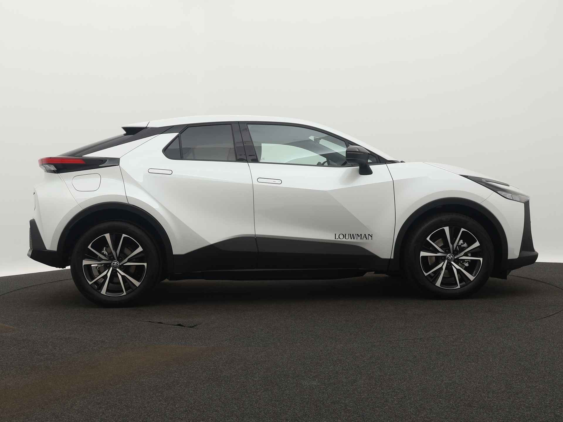 Toyota C-HR 2.0 Plug-in Hybrid 220 Business Plus - 15/44