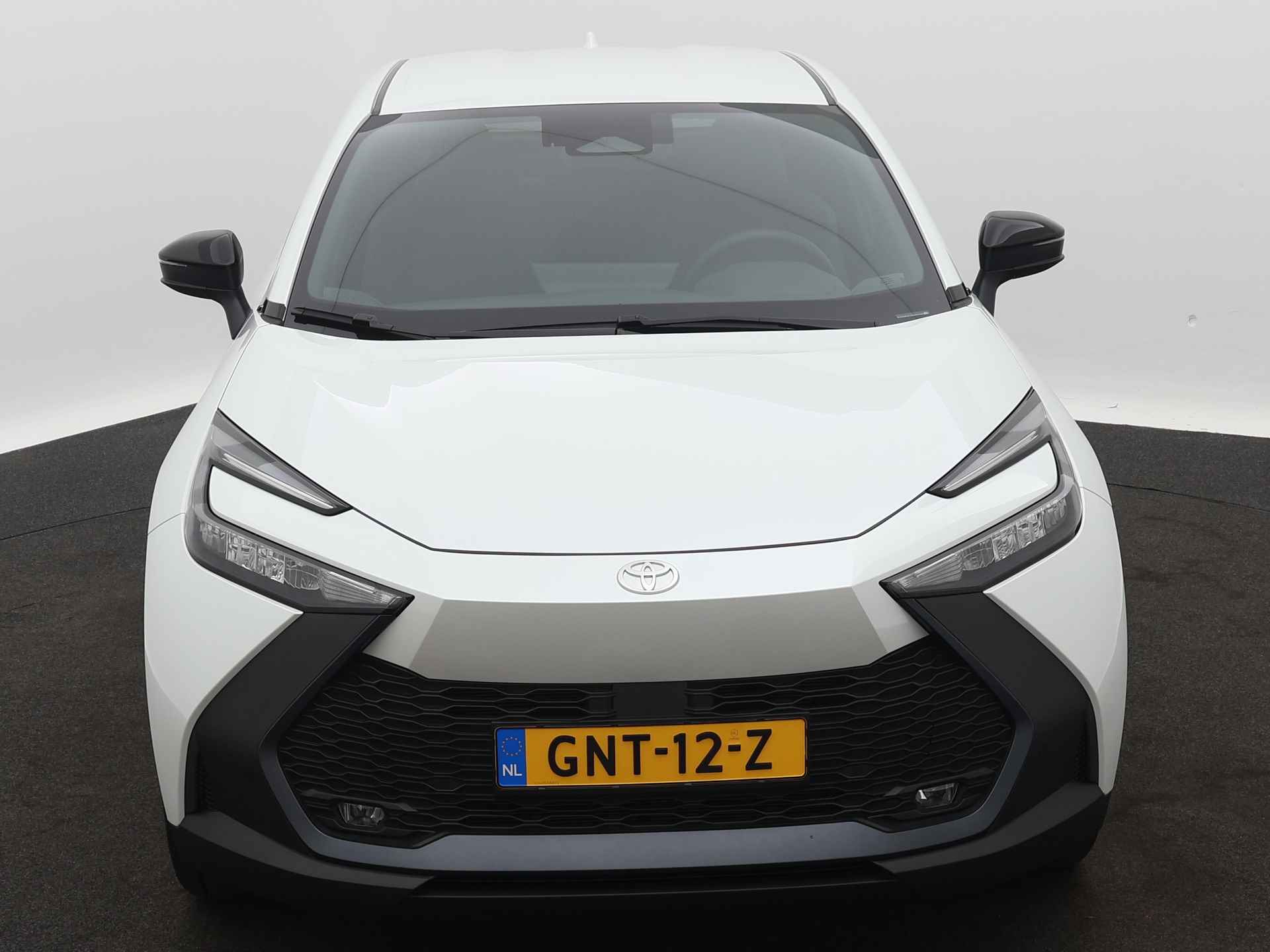 Toyota C-HR 2.0 Plug-in Hybrid 220 Business Plus - 27/44