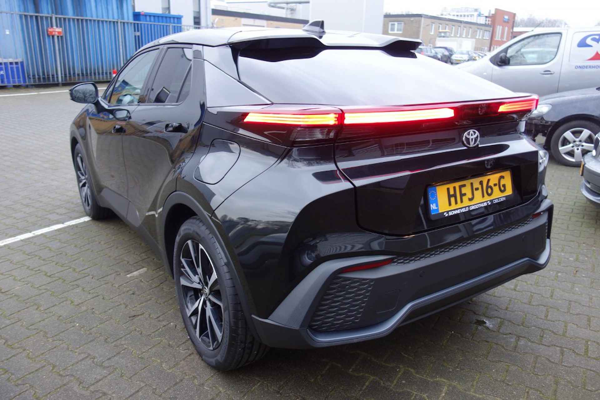 TOYOTA C-hr 1.8 HYBR 140 FIRST, Navi, Elek a. klep, 18 Inch, Fabrieksgaranti - 5/37