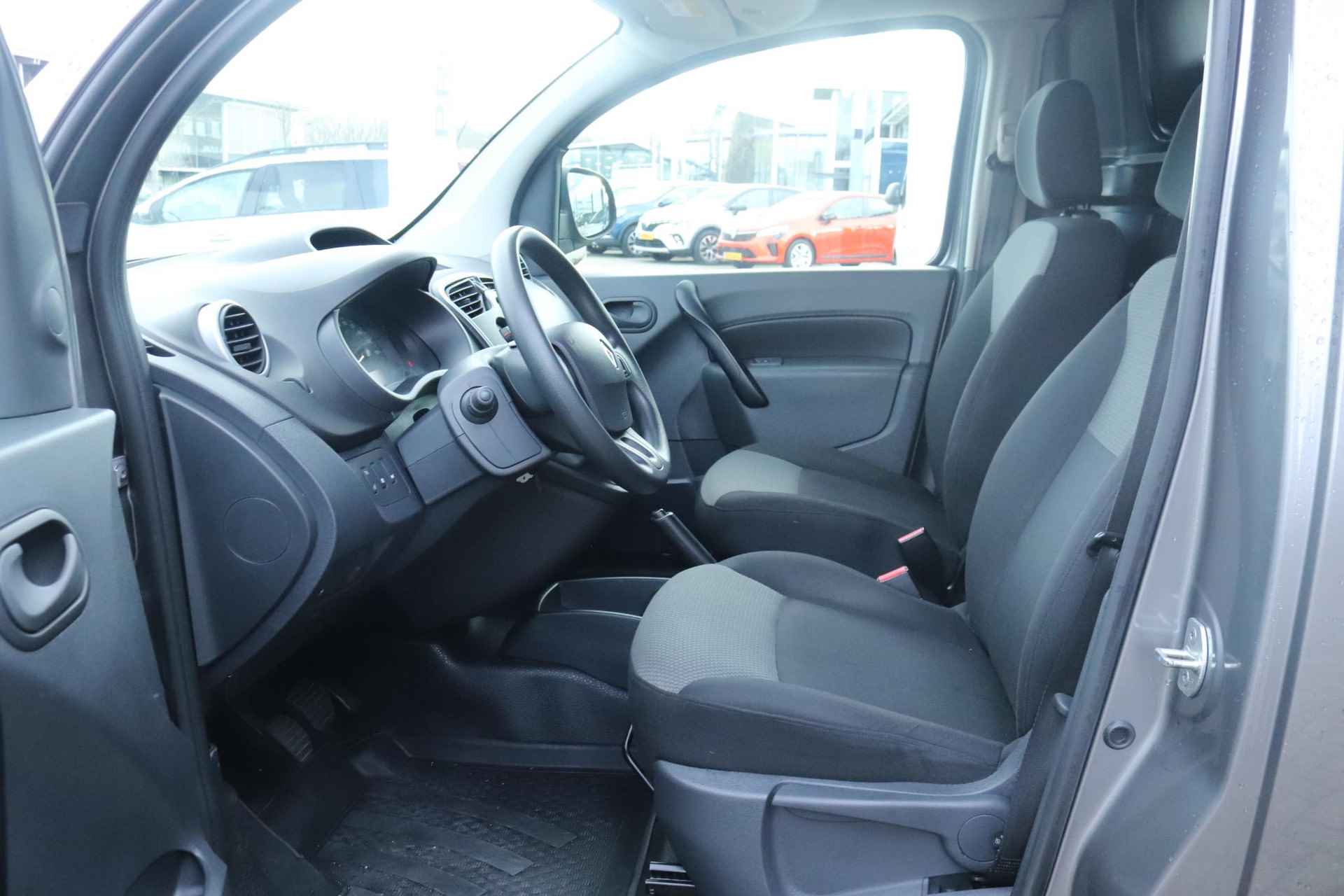 Renault Kangoo 1.5 dCi 90 Energy Work Edition | Trekhaak | Airco | Parkeersensoren | Imperiaal | - 17/25