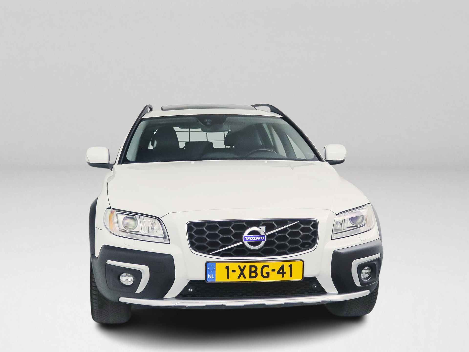 Volvo XC70 D4 FWD Nordic+ | Schuif-/kanteldak | Stoelverwarming | Trekhaak - 10/35