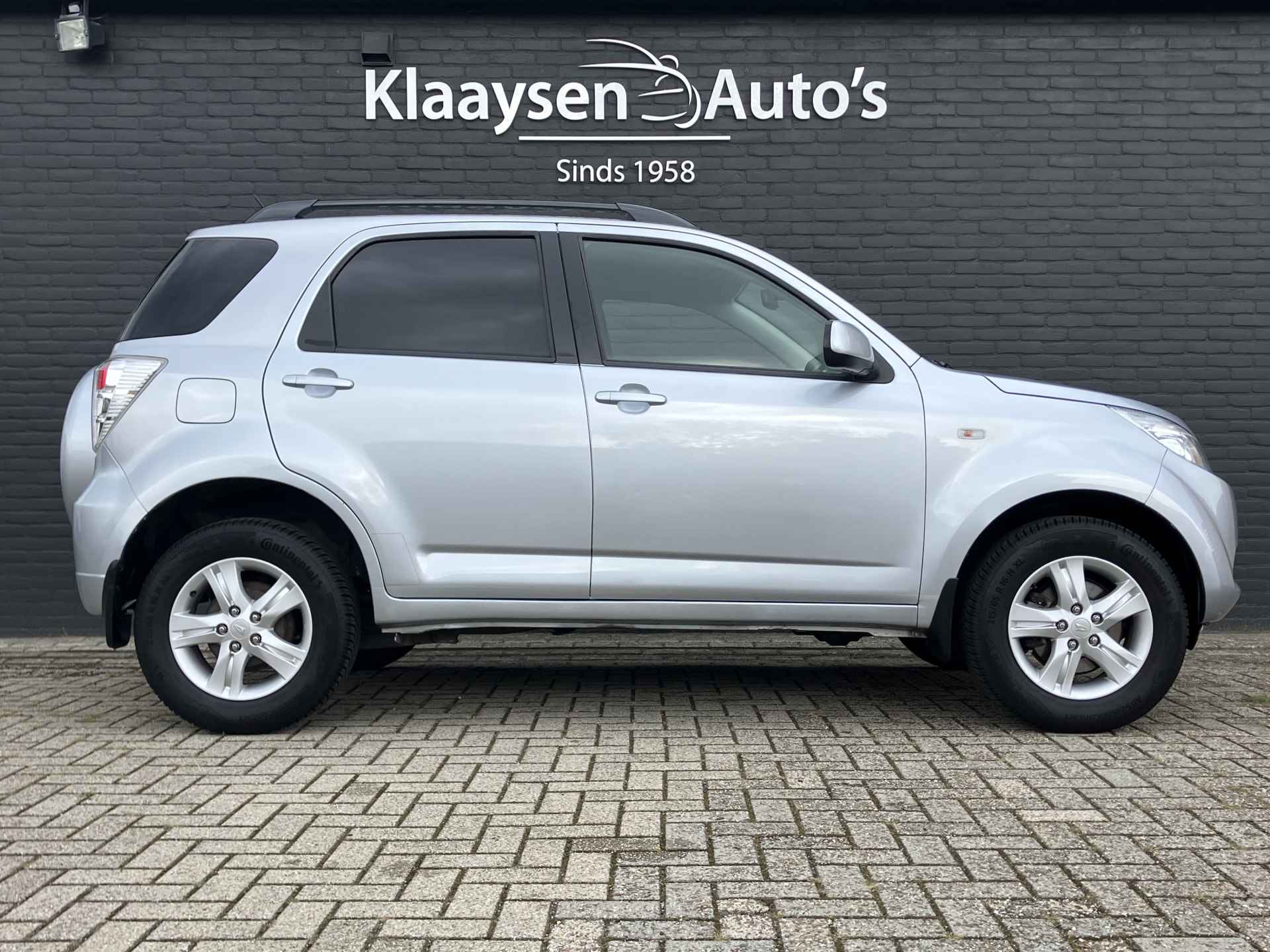 Daihatsu Terios 1.5 4WD Track AUT. | 1e eigenaar | dealer onderhouden | climate control | stoelverwarming | dakrailing | reservewiel | 55.000 KM - 5/30