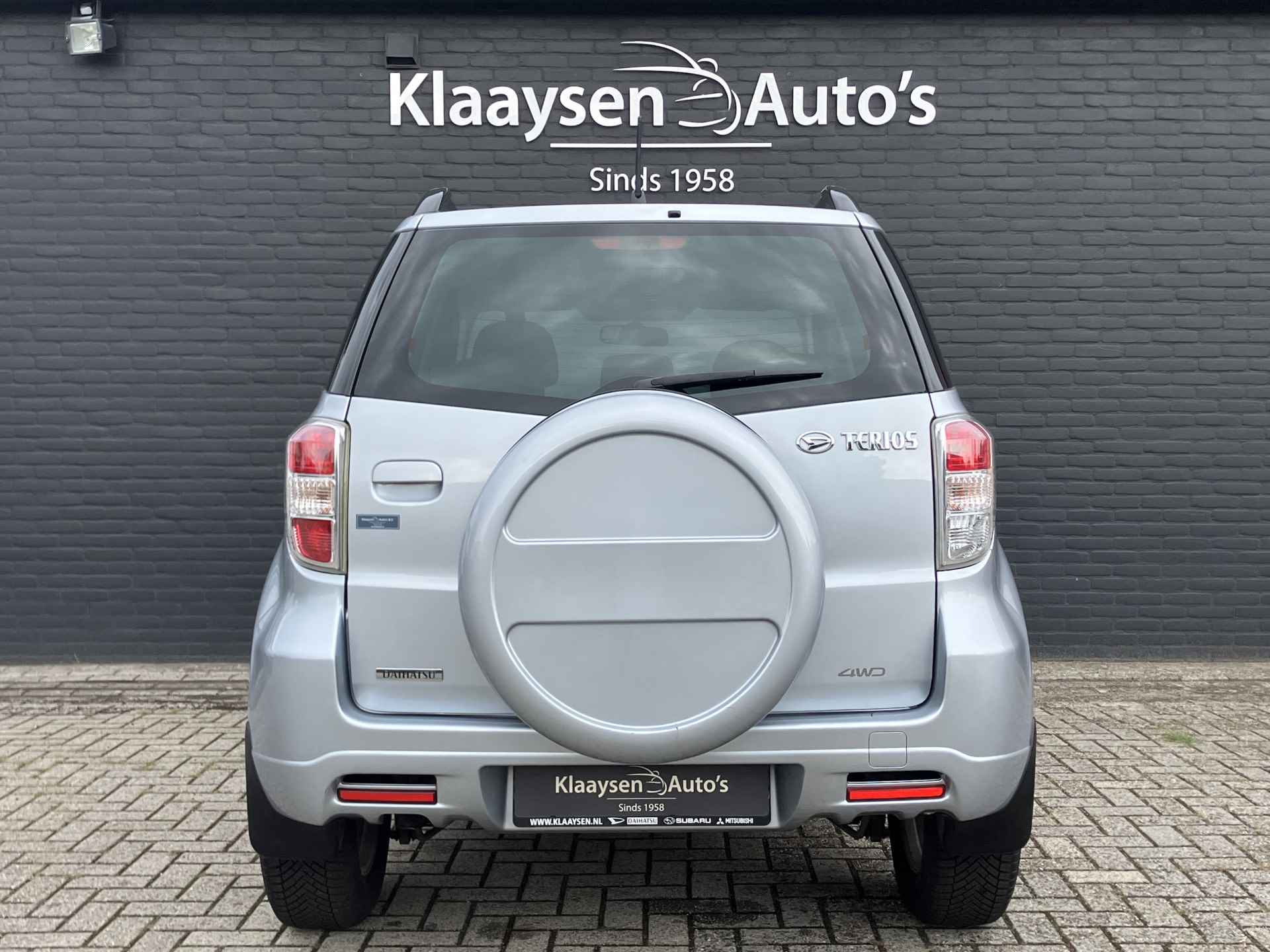 Daihatsu Terios 1.5 4WD Track AUT. | 1e eigenaar | dealer onderhouden | climate control | stoelverwarming | dakrailing | reservewiel | 55.000 KM - 7/30