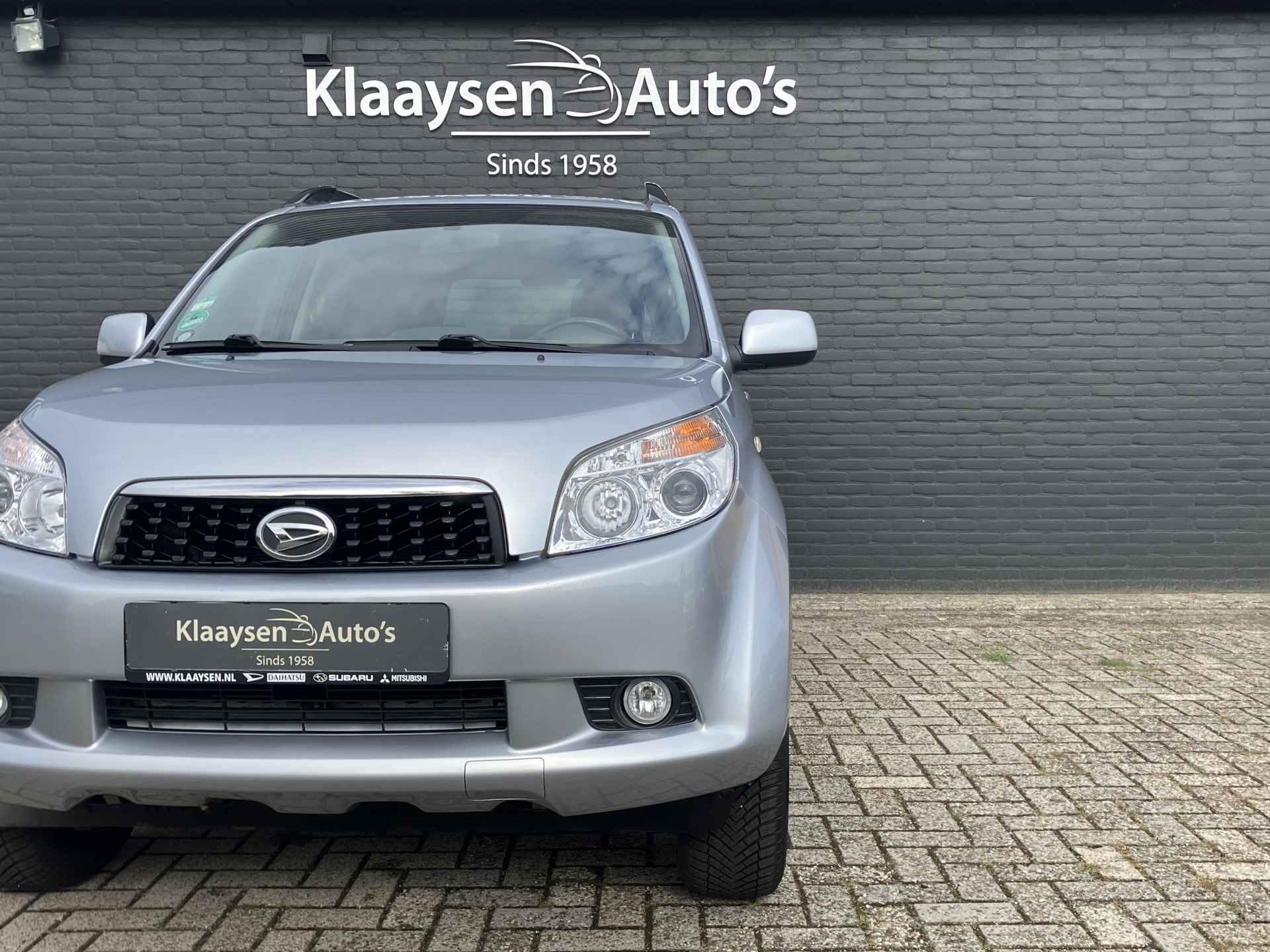 Daihatsu Terios 1.5 4WD Track AUT. | 1e eigenaar | dealer onderhouden | climate control | stoelverwarming | dakrailing | reservewiel | 55.000 KM - 10/30