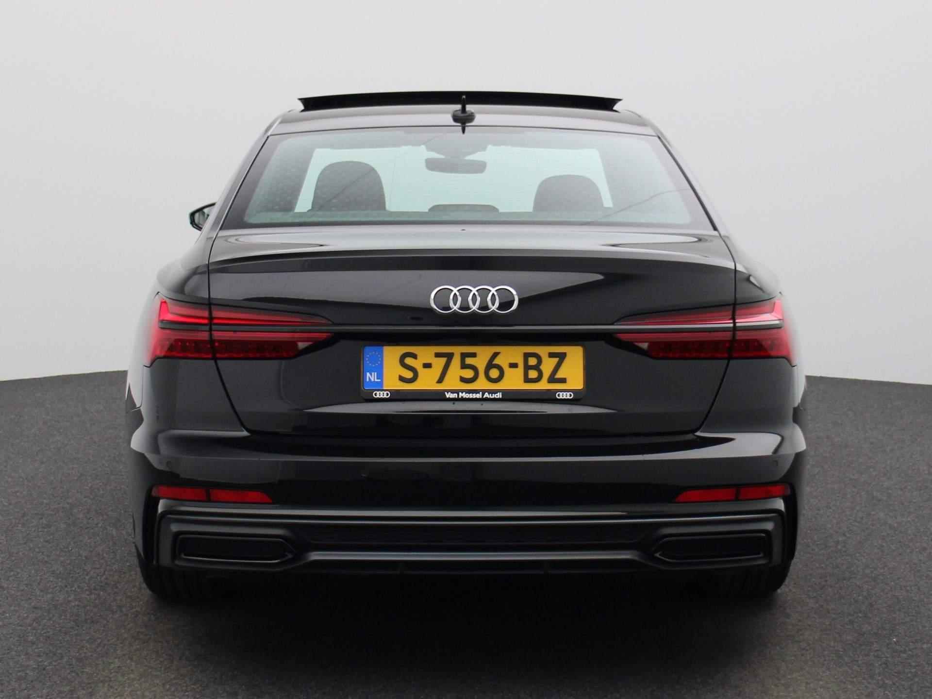 Audi A6 Limousine 40 TFSI S edition 204 PK  | Fabrieksgarantie | Automaat | Navigatie | Stoelverwarming vóór | Digitale matrix-LED | Achteruitrijcamera | Glazen panoramadak | Audi virtual cockpit plus | Audi smartphone interface | Lichtpakket plus ambient light | Optiekpakket zwart | Grotere brandstoftank | Assistentiepakket 'tour' | Hoogglans zwarte bedieningskn. | USB-laadpoorten achterin | - 5/52