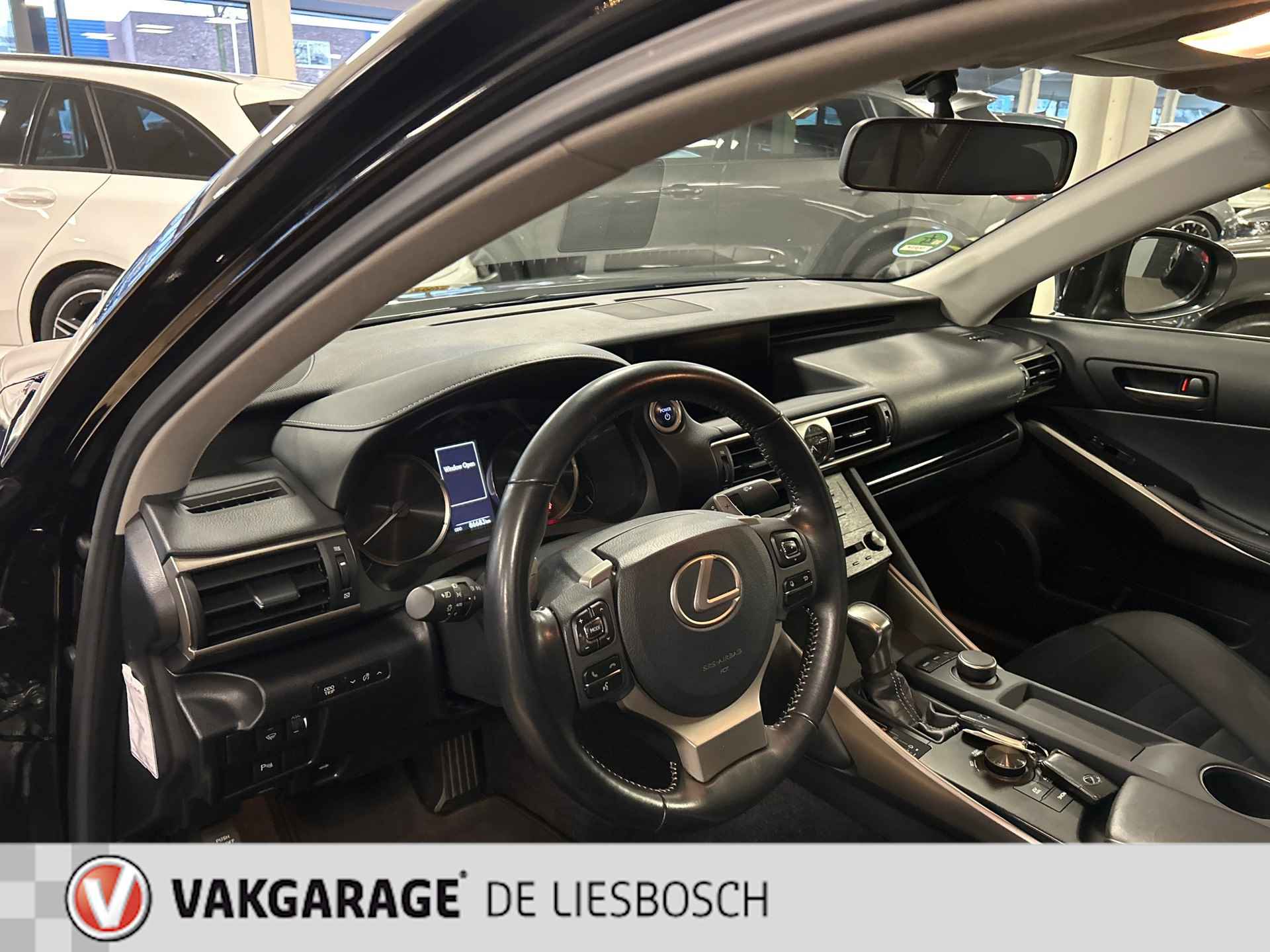 Lexus IS 300h Hybrid,leer alcantara,navi,boeken ,origineel ned - 9/23