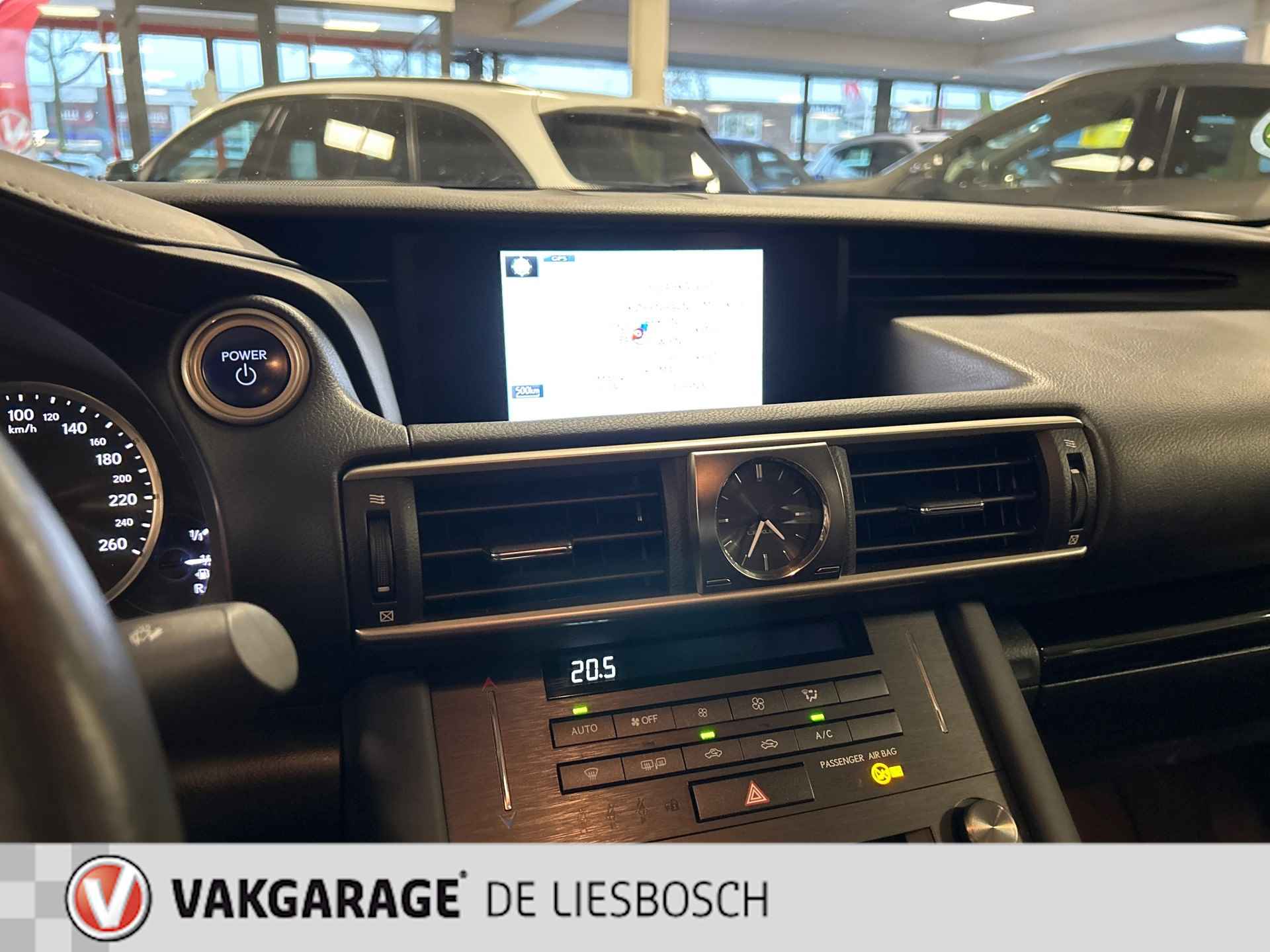 Lexus IS 300h Hybrid,leer alcantara,navi,boeken ,origineel ned - 14/23