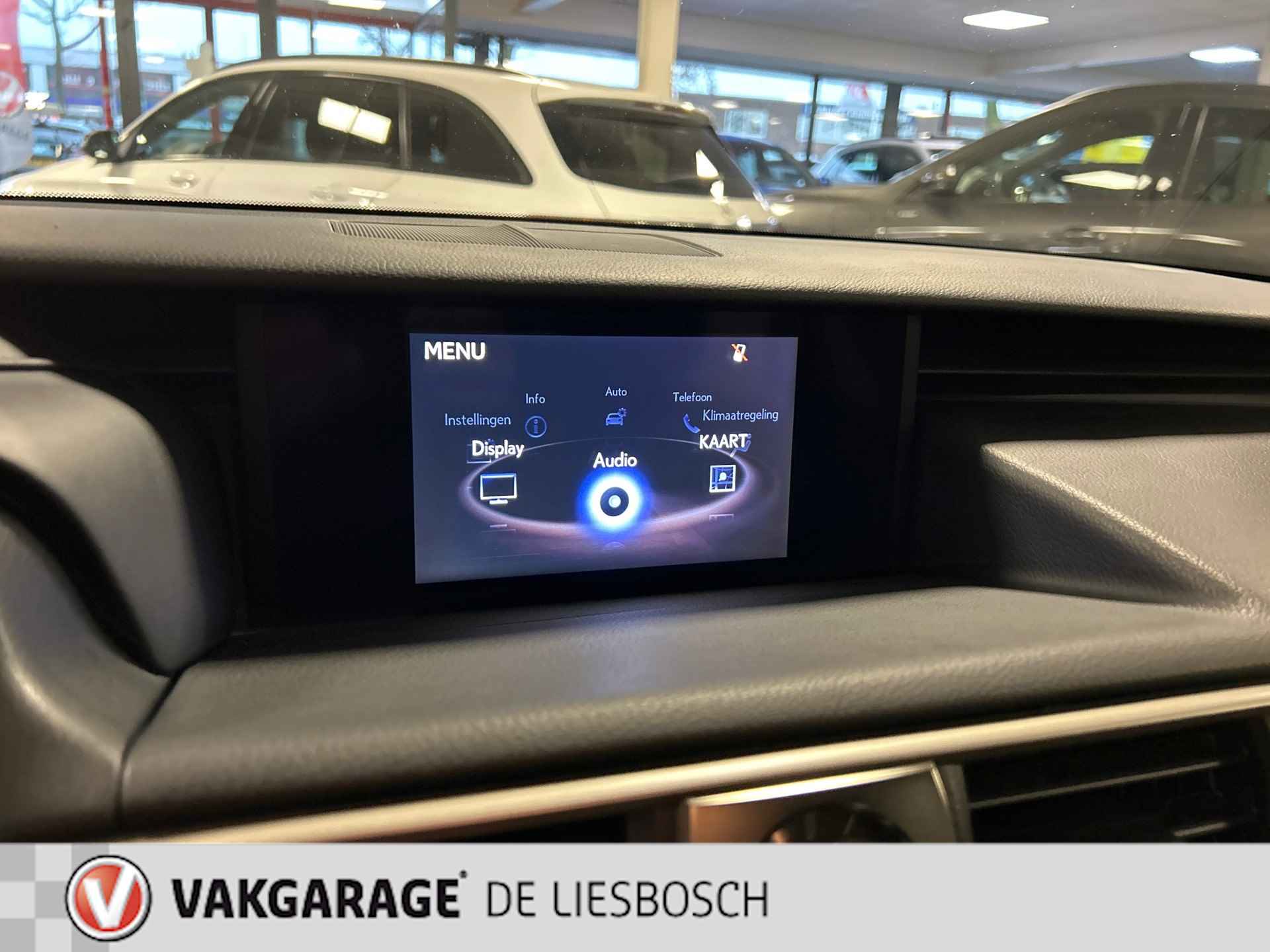 Lexus IS 300h Hybrid,leer alcantara,navi,boeken ,origineel ned - 20/23