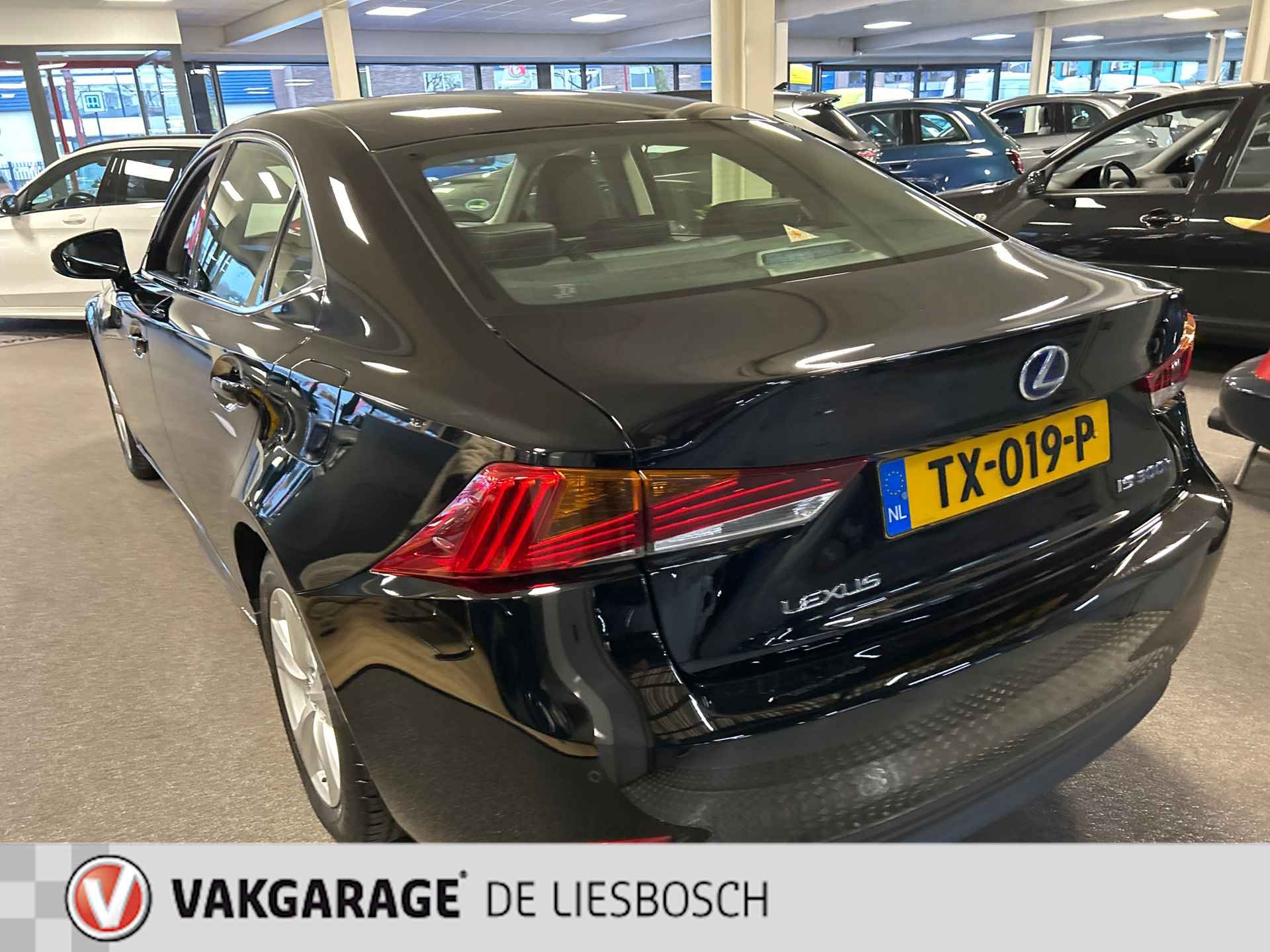 Lexus IS 300h Hybrid / Automaat / navi / boeken / origineel Ned zeer nette staat - 8/24