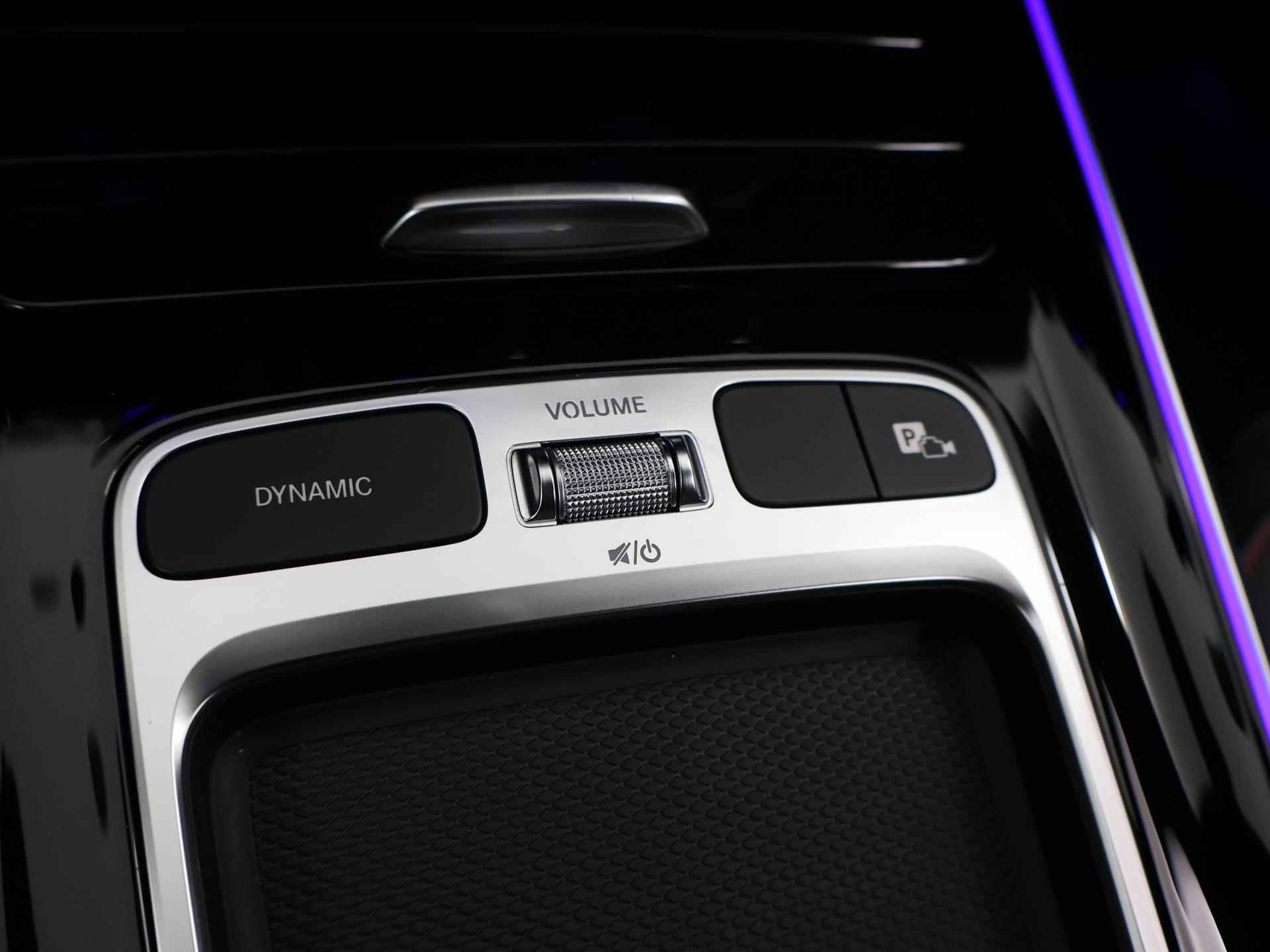 Mercedes-Benz B-klasse 250 e AMG Line | Facelift model | AMG | Sfeerverlichting | Dode hoek assistent | Stoelverwarming | Achteruitrijcamera | - 24/41