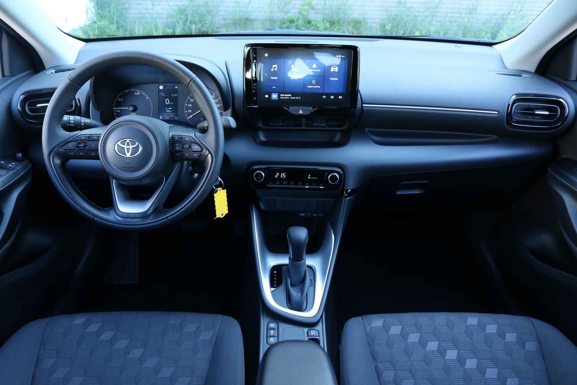 Toyota Yaris 1.5 Hybrid Active, NIEUW Leverbaar vanaf 15 juli , 1500,- inruilvoordeel!! - 12/33