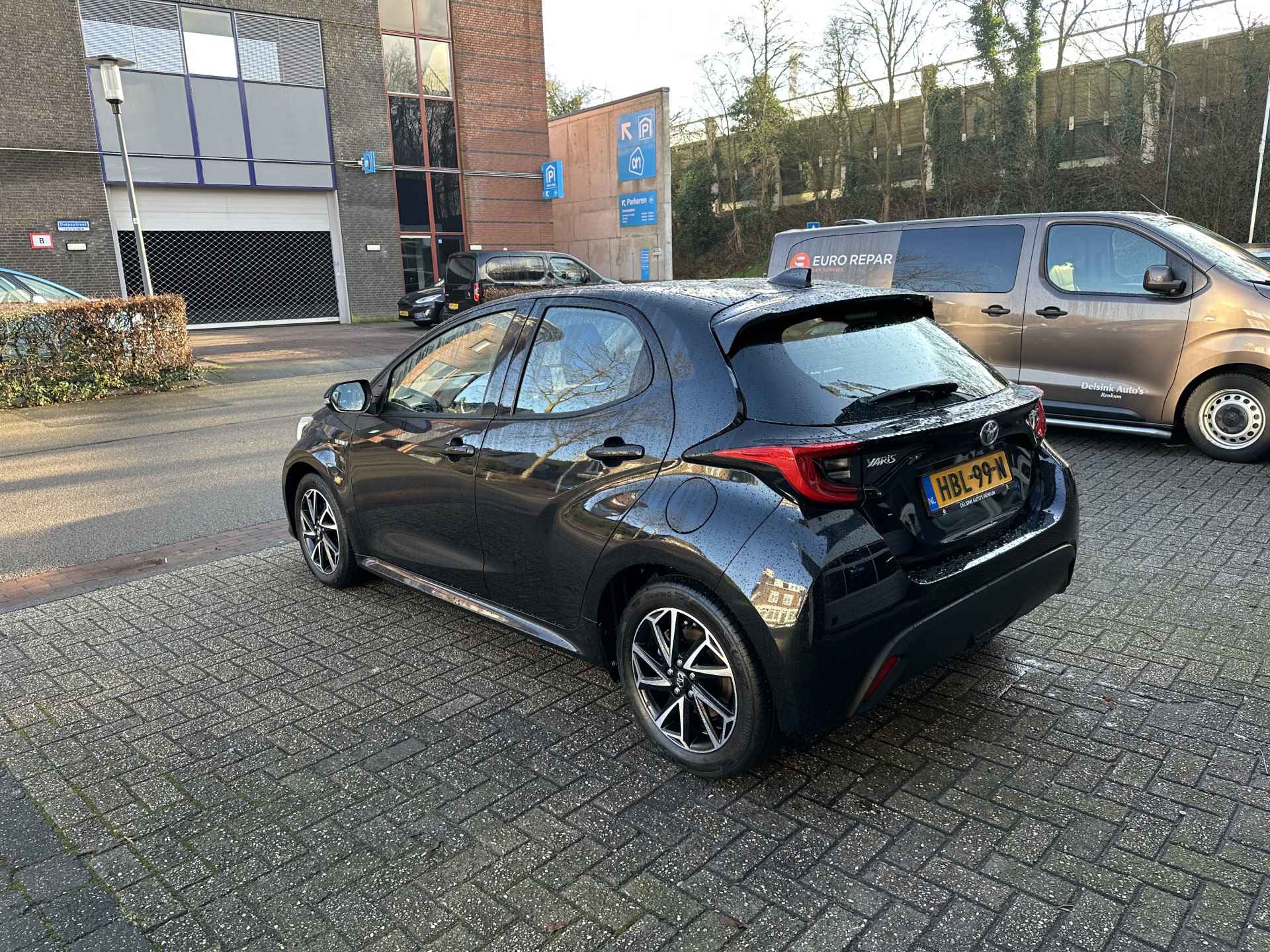 Toyota Yaris 1.5 Hybrid Dynamic Automaat All-in Prijs Airco/Camera/Cruise/Bluetooth/Carplay, Android auto - 3/26