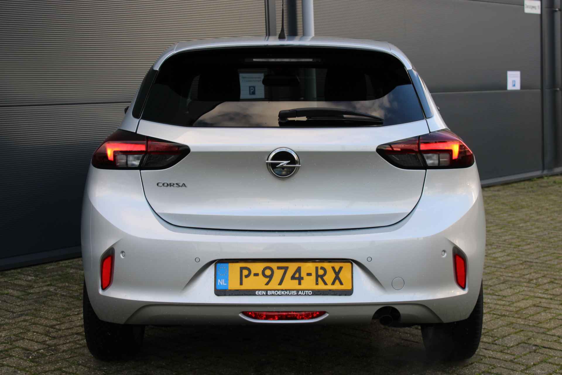 Opel Corsa 1.2 100 pk AUTOMAAT 5drs Elegance / All Seasons / Parkeersensoren / Carplay / Climate control / Cruise Control / LED / "Vraag een vrijblijvende offerte aan!" - 31/31