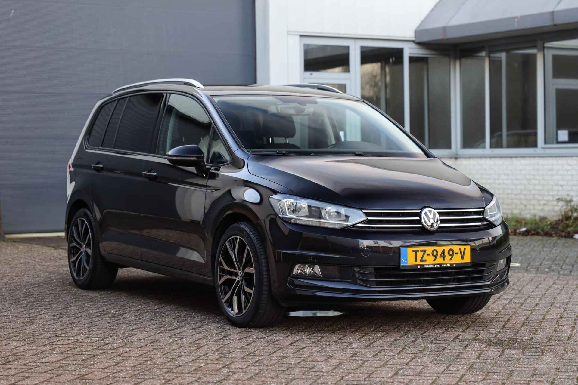 Volkswagen Touran 1.5 TSI DSG Comfortline 7p ✅ Carplay ✅ Stoelverwarming ✅ Camera - 34/40