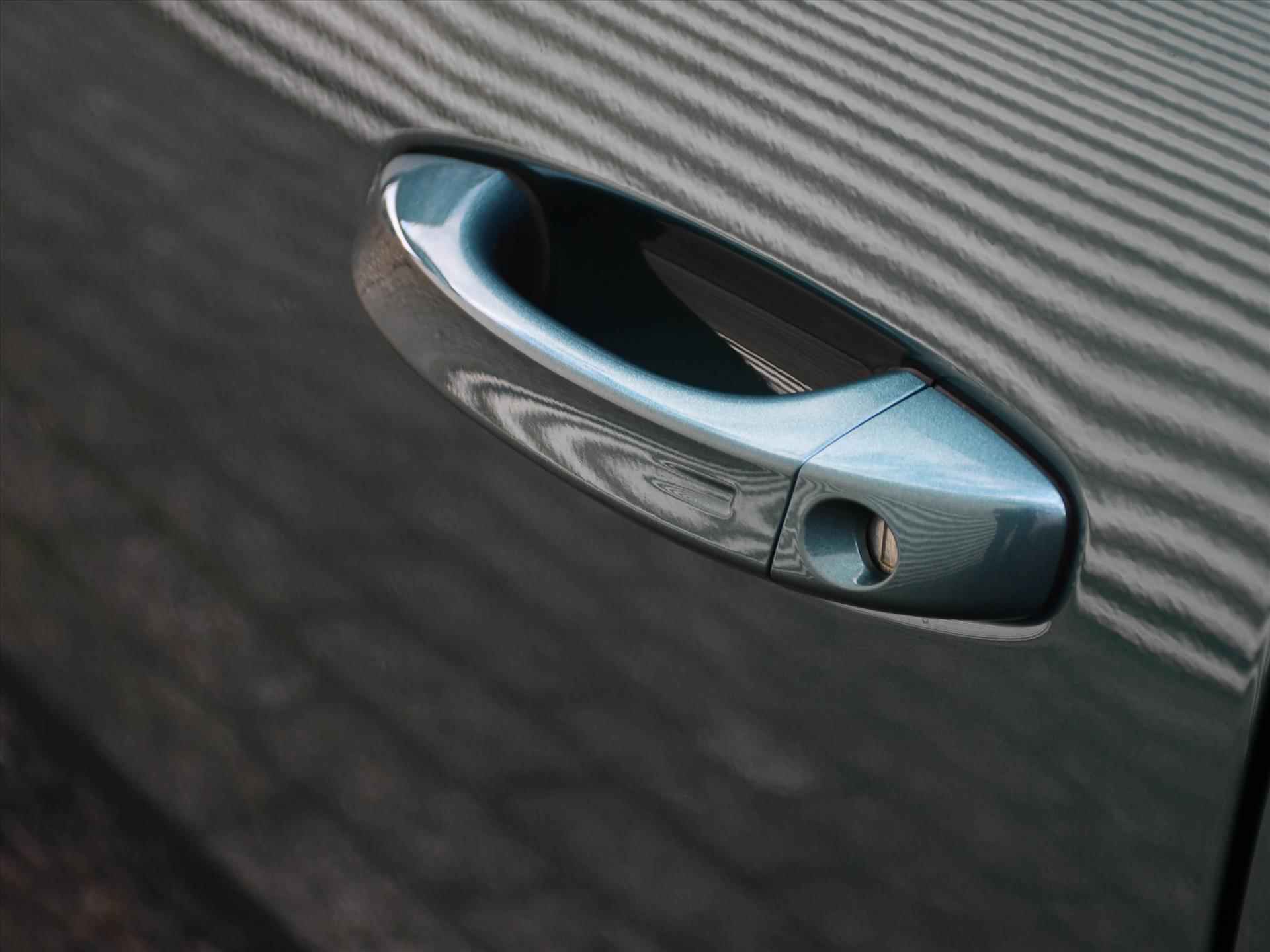 Peugeot 308 Sw Allure 1.2 Puretech 130pk NAVI | CAMERA VOOR + ACHTER | ADAP. CRUISE | CLIMA | APPLE CARPLAY | 17''LM | PRIVACY GLASS | USB - 29/30