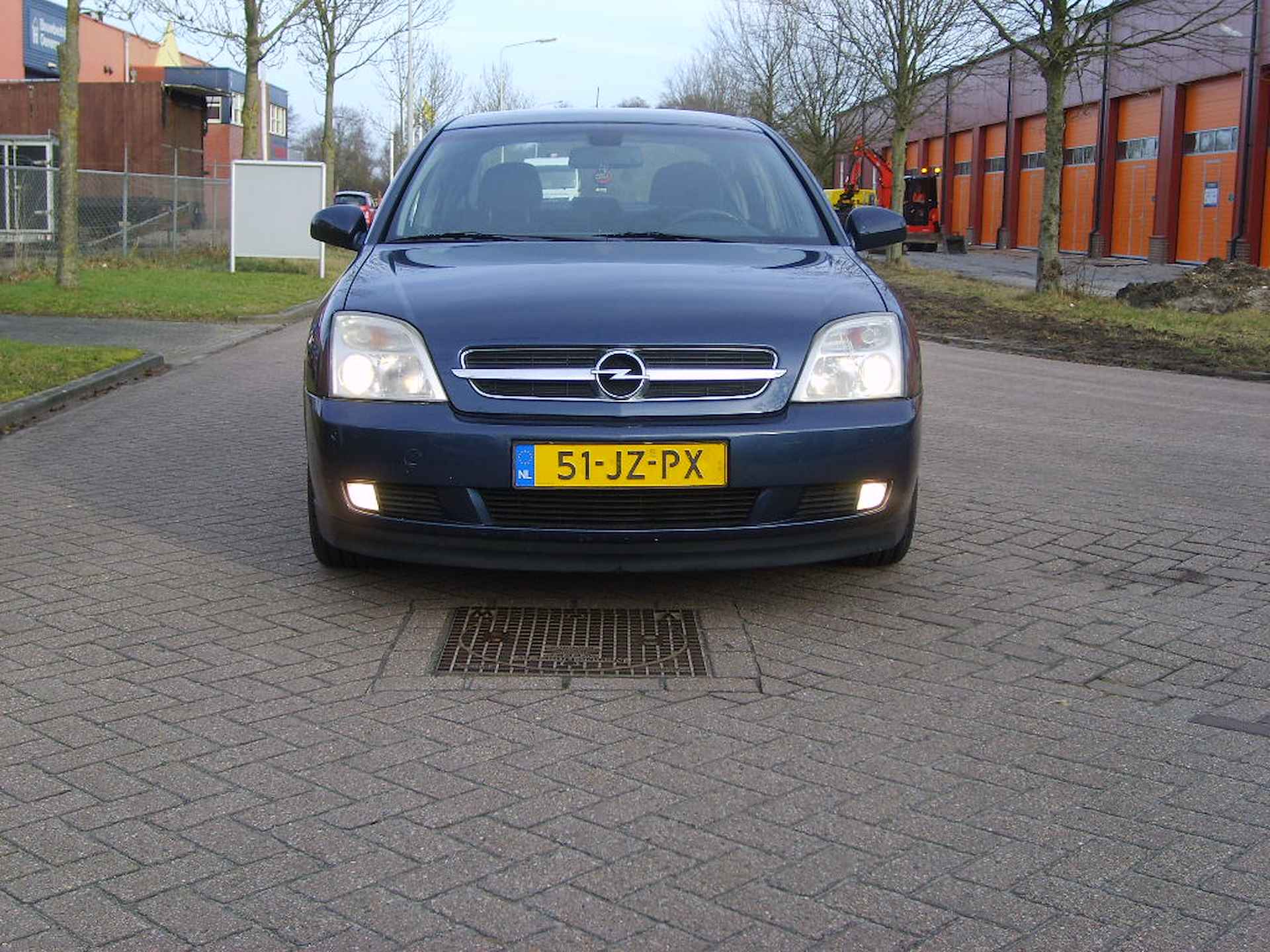 Opel Vectra 1.8-16V Elegance - 2/18