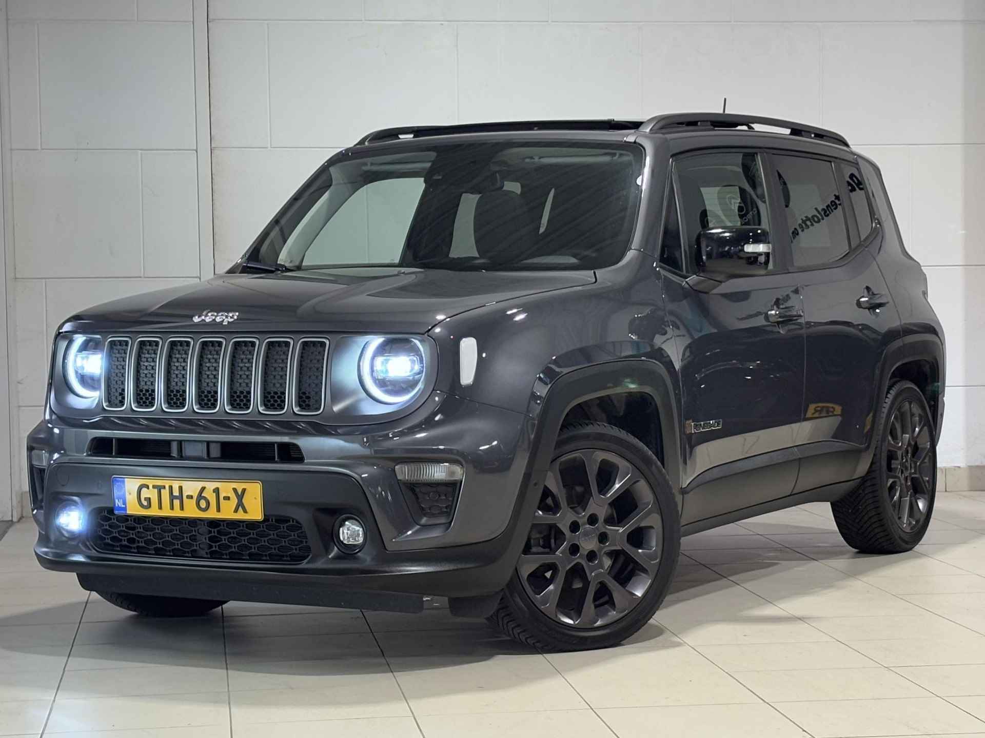 Jeep Renegade SUV 1.5T e-Hybrid S 130pk AUTOMAAT | SCHUIF/KANTELDAK | LEDER | NAVI | CAMERA | STOEL+STUURVERW. | KEYLESS ENTRY | ADAPTIVE CRUISE | FULL-LED KOPLAMPEN | - 4/62