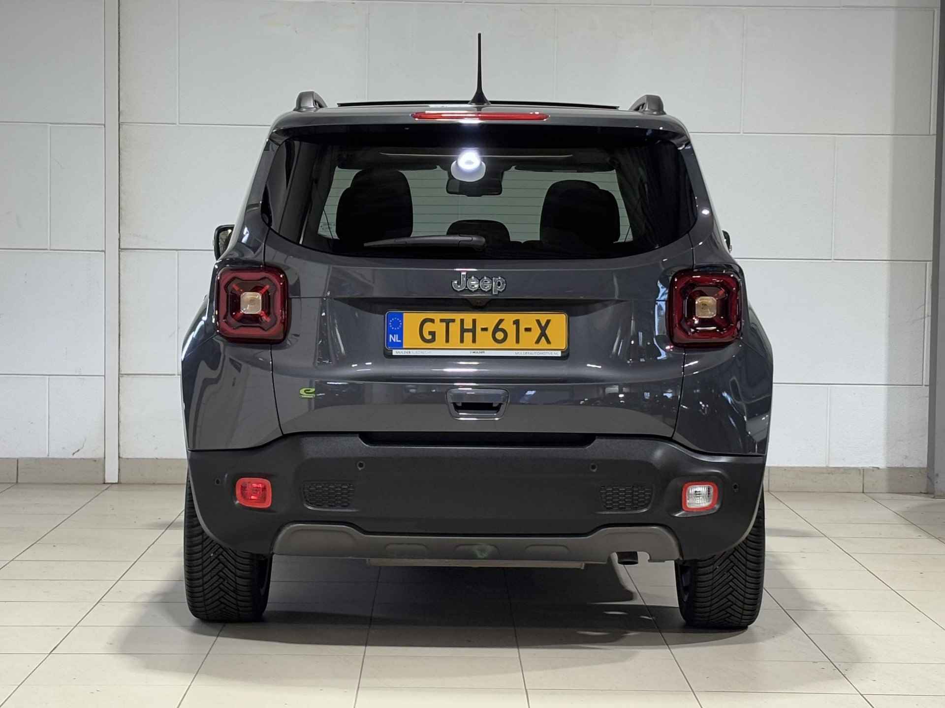 Jeep Renegade SUV 1.5T e-Hybrid S 130pk AUTOMAAT | SCHUIF/KANTELDAK | LEDER | NAVI | CAMERA | STOEL+STUURVERW. | KEYLESS ENTRY | ADAPTIVE CRUISE | FULL-LED KOPLAMPEN | - 7/62