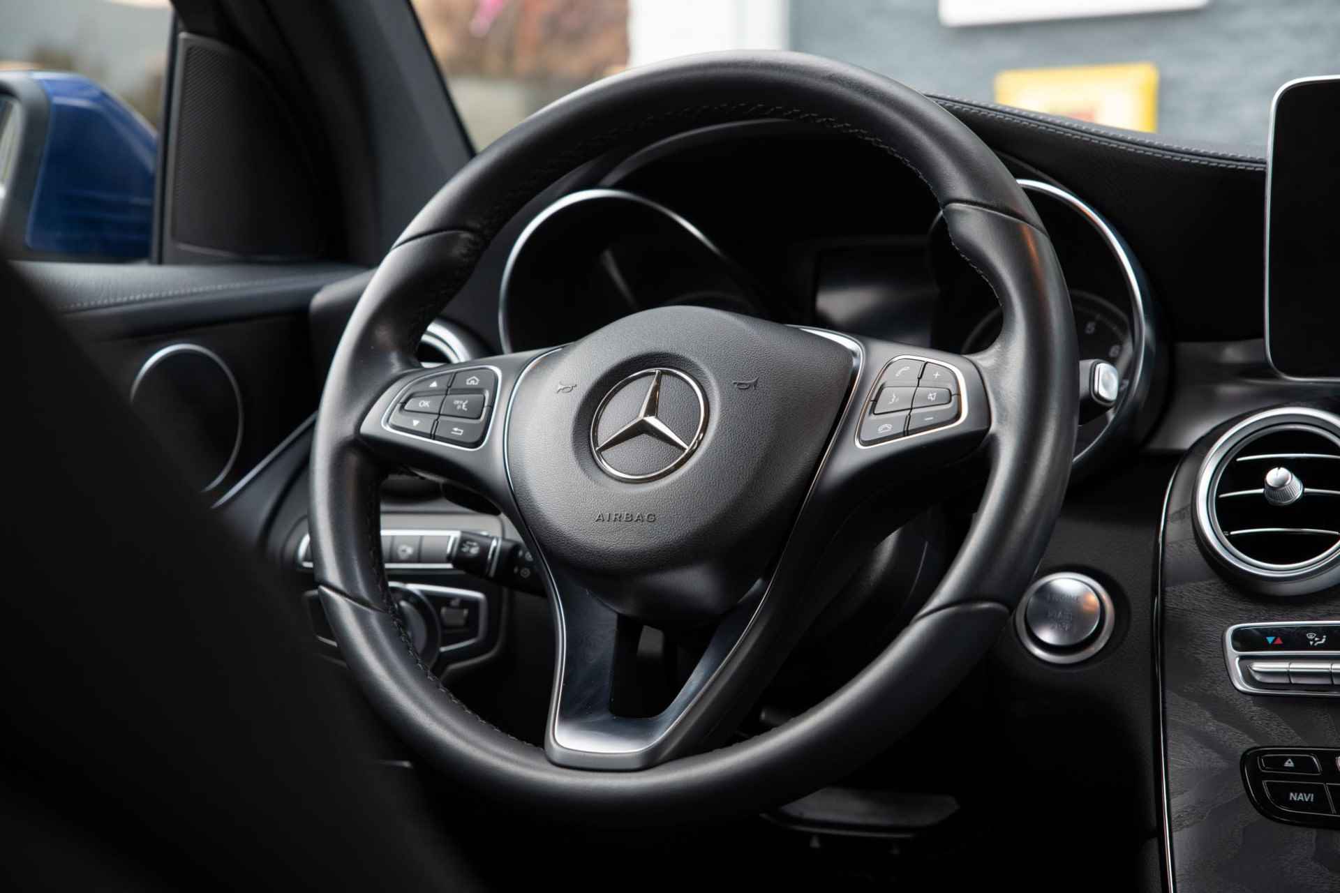 Mercedes-Benz GLC-klasse 250 4MATIC Premium Plus / LUCHTVERING / DISTRONIC / KEYLESS / LED - 18/53