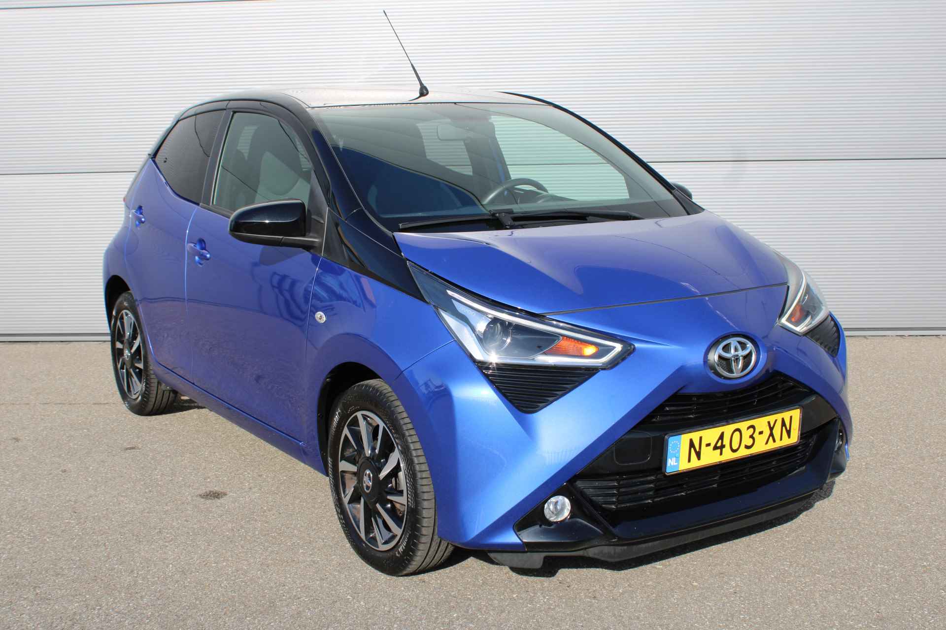 Toyota Aygo 1.0 VVT-i x-cite ultimate CAMERA | CARPLAY | CLIMA | - 3/30