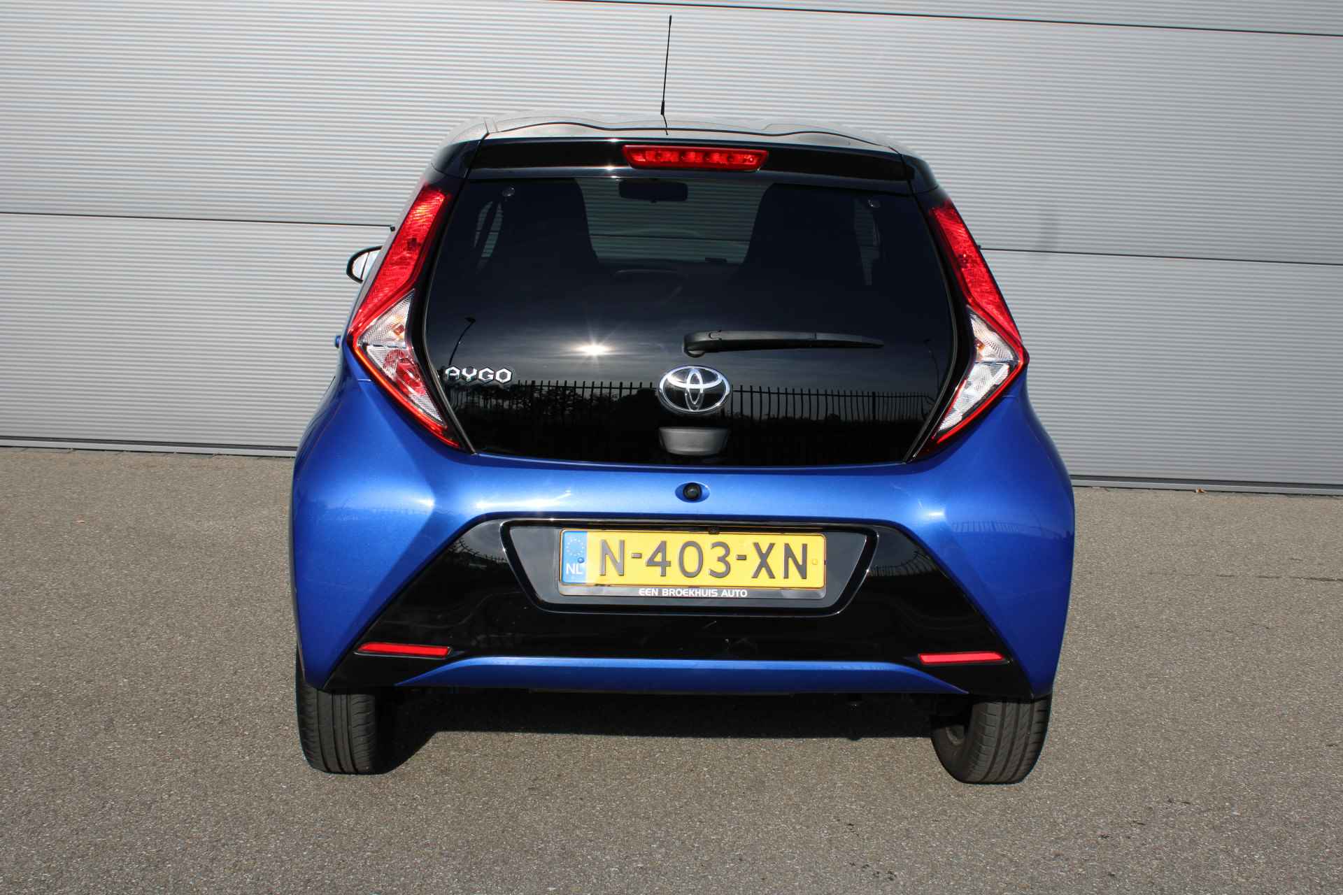 Toyota Aygo 1.0 VVT-i x-cite ultimate CAMERA | CARPLAY | CLIMA | - 6/30