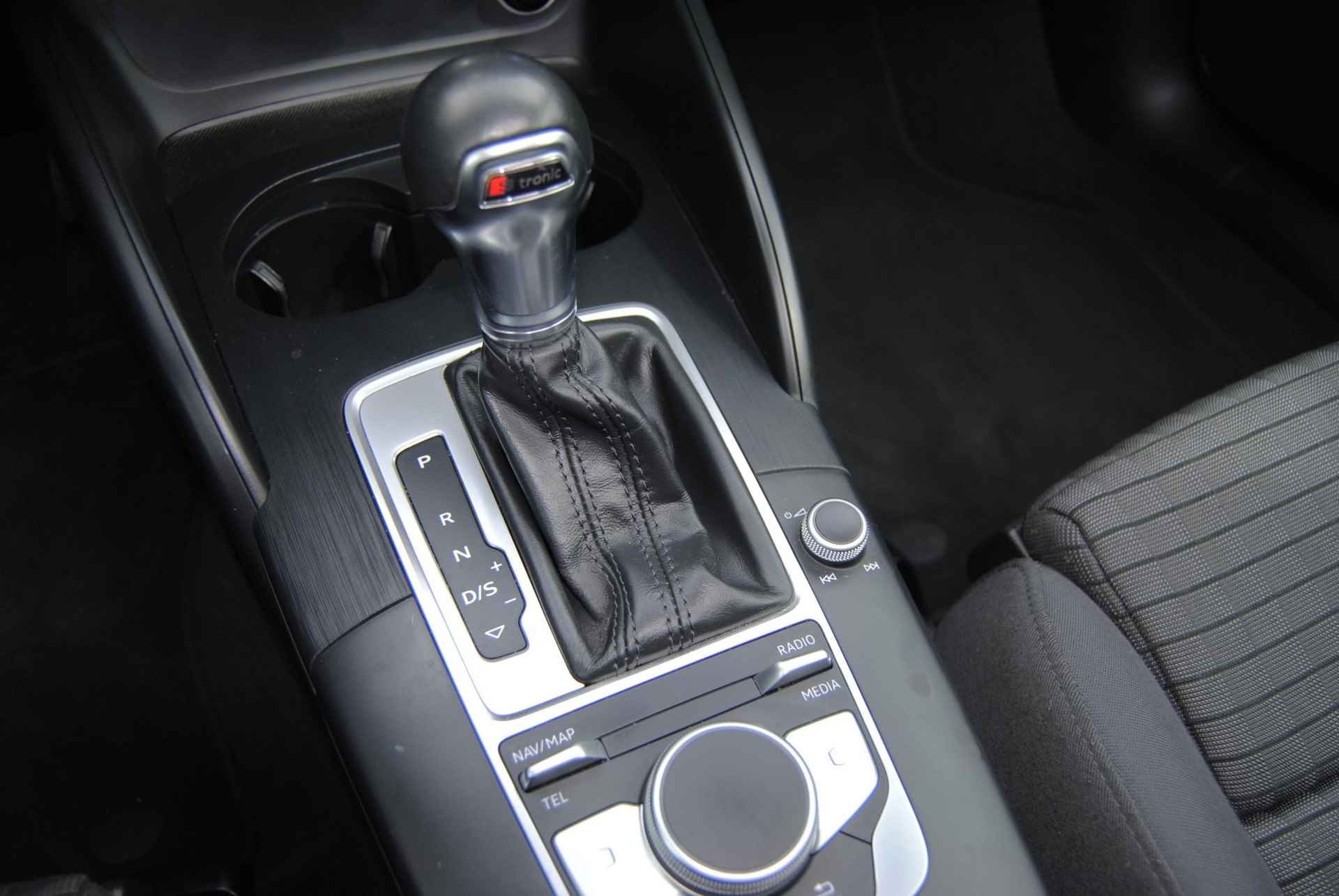Audi A3 Limousine 1.4 TFSI CoD Sport Lease Edition AUTOMAAT , S- tronic Panorama dak, - 21/42