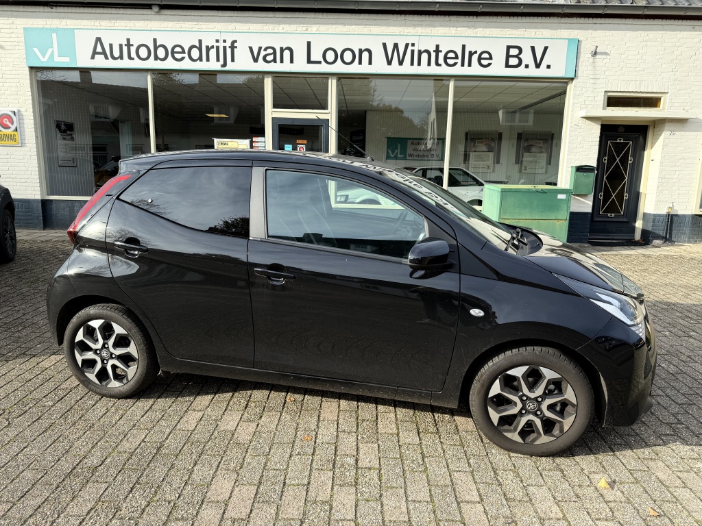 Toyota Aygo 1.0 VVT-i x-play