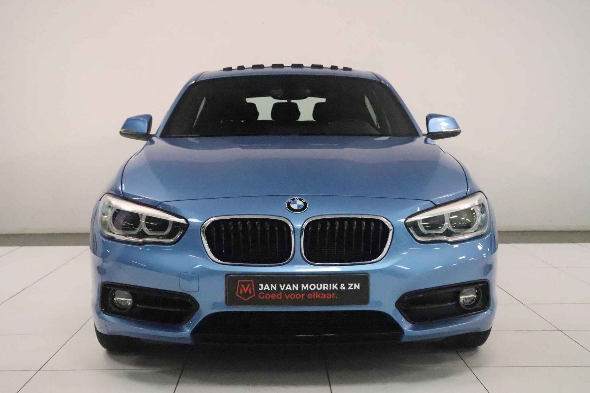 BMW 1-serie 118i Sport Line Edition Automaat | Open dak | Stoelverwarming | Navigatie | - 27/28