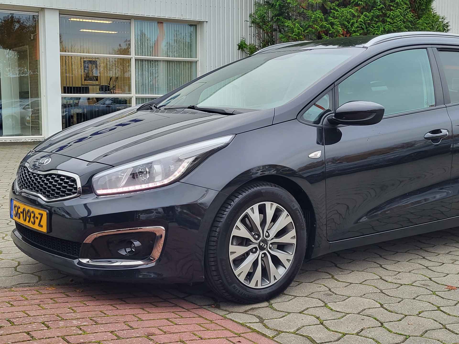 Kia cee'd Sportswagon 1.0 T-GDi 120 PK Edition, Clima, Carplay, Navi, Cruise, Rijklaar met beurt & garantie! - 23/28