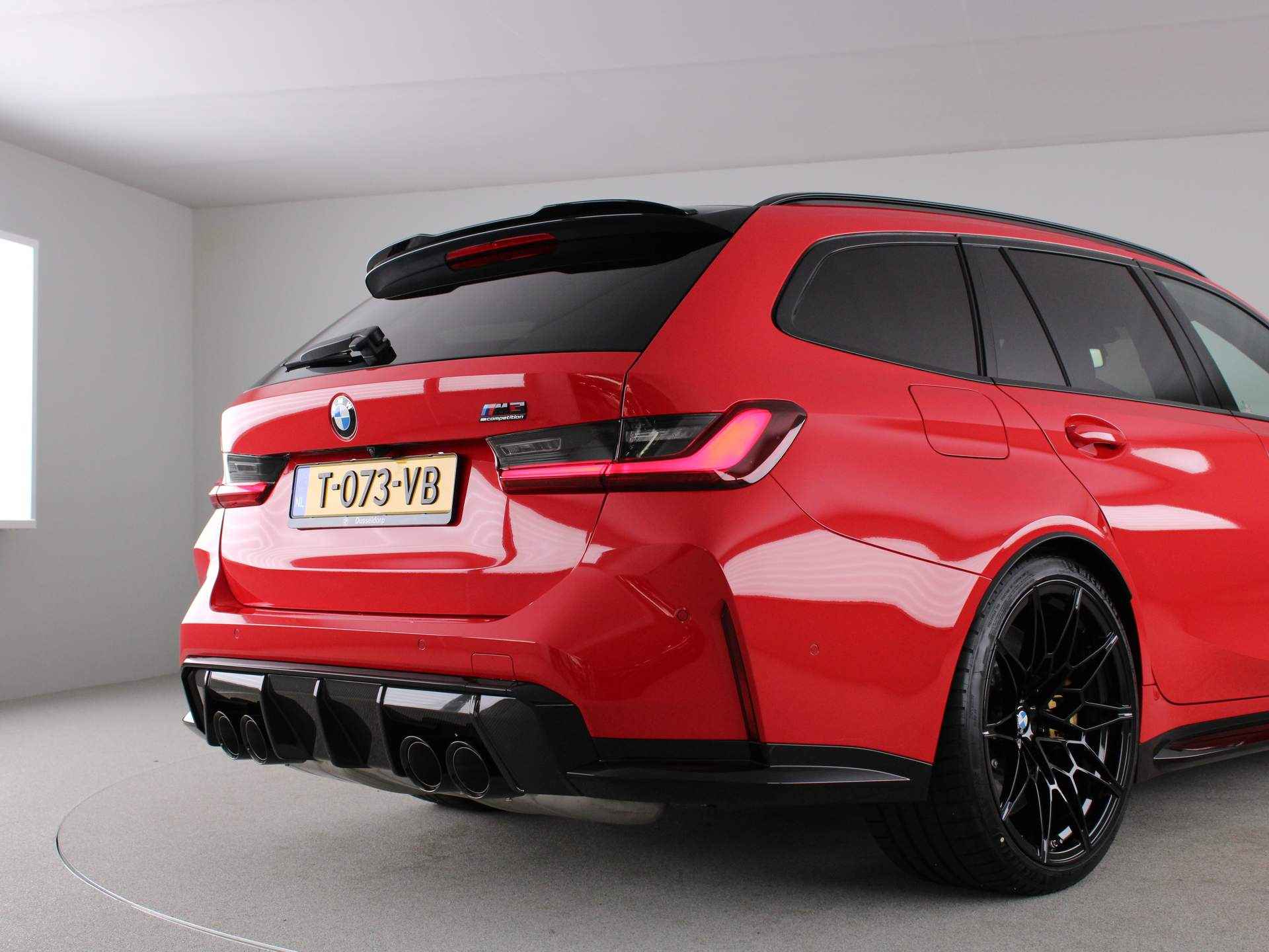 BMW M3 Touring Competition M xDrive Rosso Corsa - 24/26