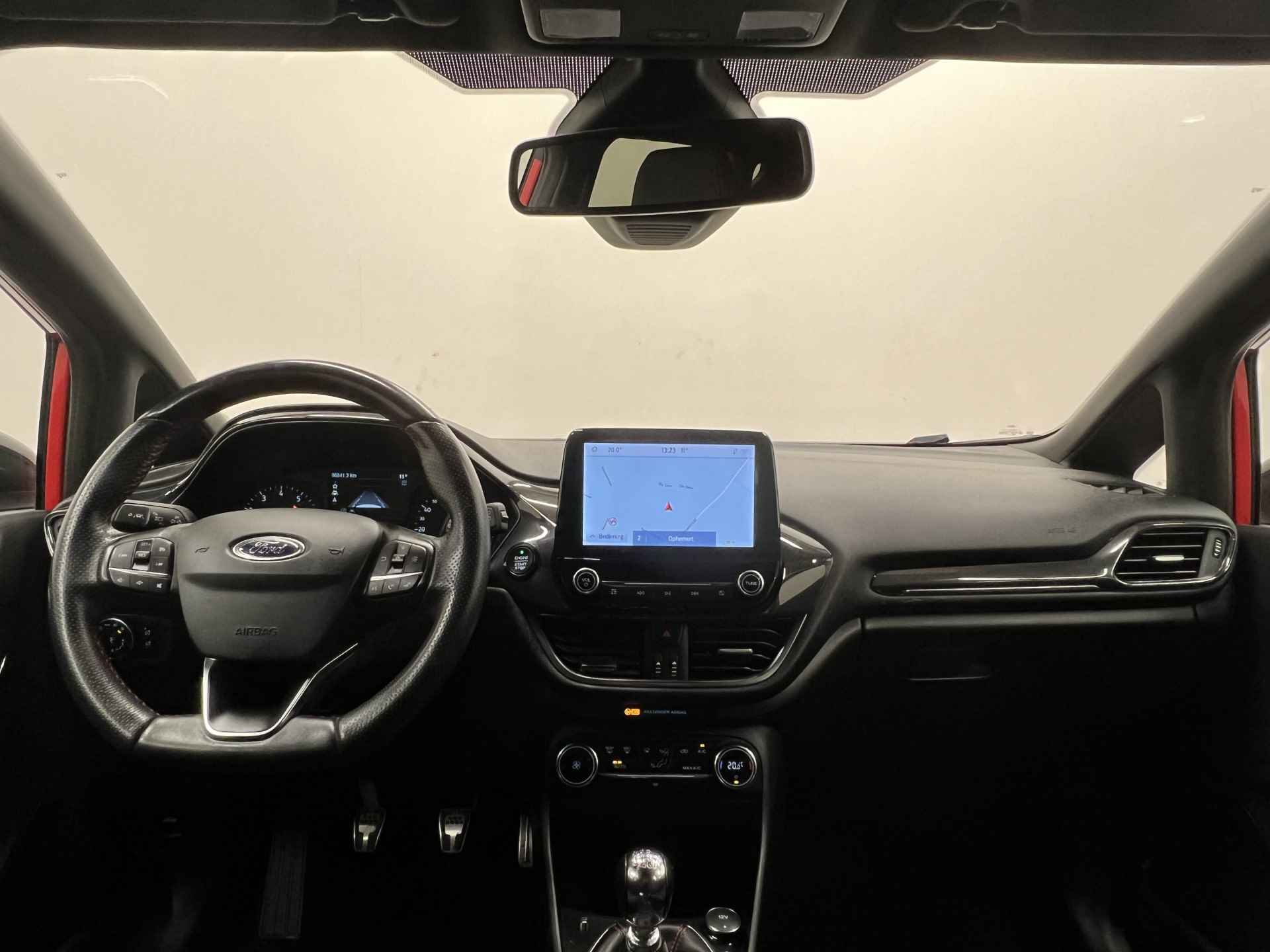 Ford Fiesta 1.0 EcoBoost ST-Line 145 PK | NAVIGATIE | TREKHAAK | CARPLAY | PARKEERSENSOREN | - 29/42