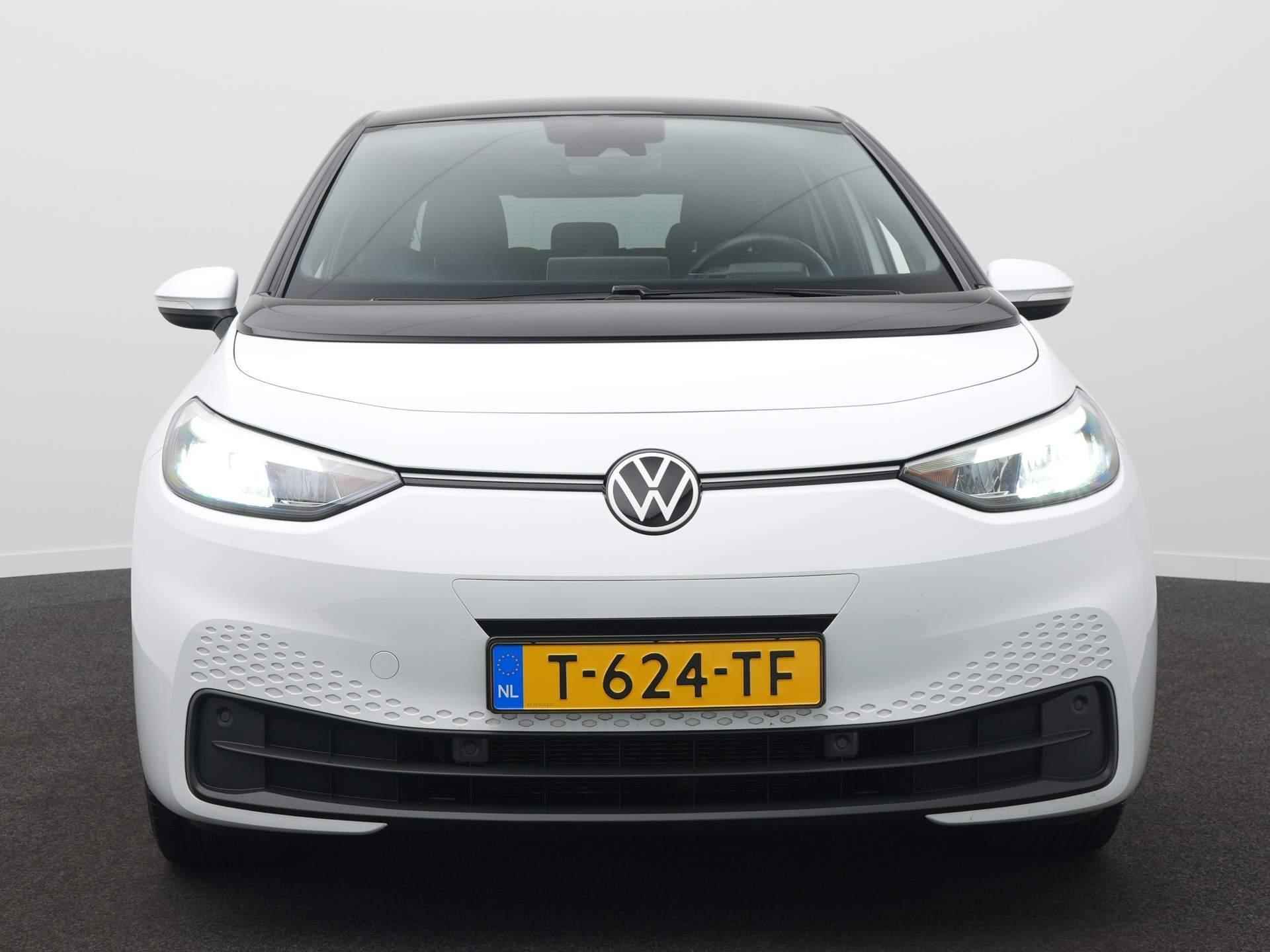 Volkswagen ID.3 Pro Edition Advantage 58 kWh Navi / Clima / Adaptive Cruise / Achteruitrijcamera / Stuur & Stoelverwarming - 2/53