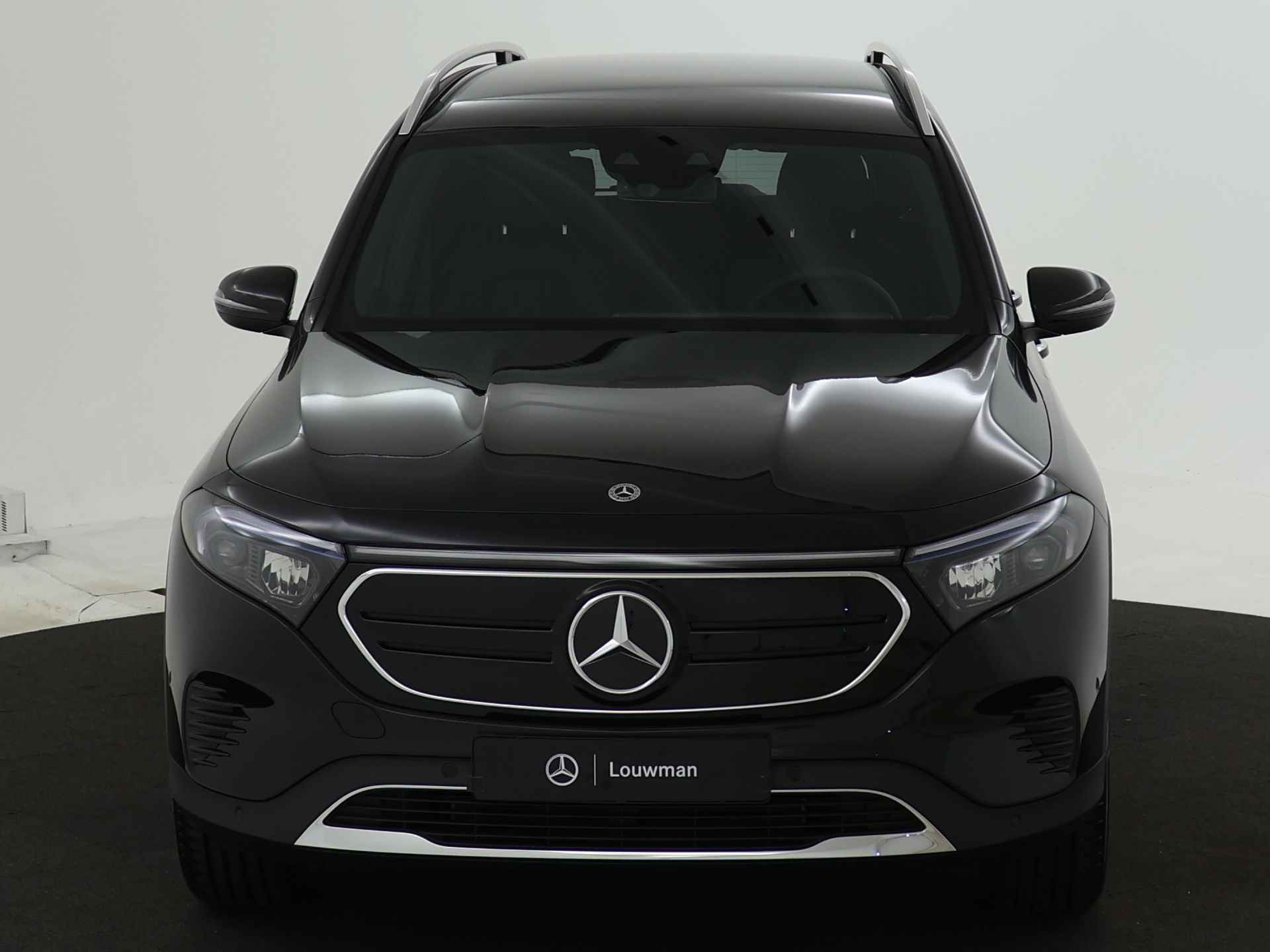 Mercedes-Benz EQB 250 Luxury Line 7p. 67 kWh | Premium pakket | Dashcam | Parkeerpakket met achteruitrijcamera | Spiegelpakket | KEYLESS-GO comfort pakket | Verwarmde stoelen vooraan | Draadloos oplaadsysteem voor Smartphone - 22/41