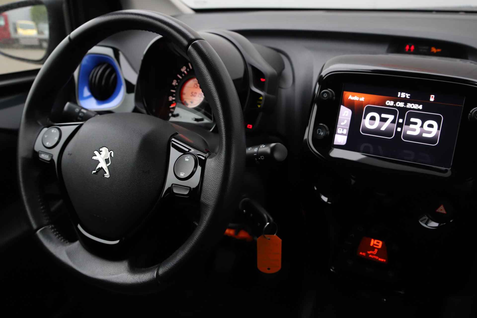 Peugeot 108 1.0 e-VTi Allure Climate Control | Apple CarPlay/Android | Achteruitrij camera - 14/35