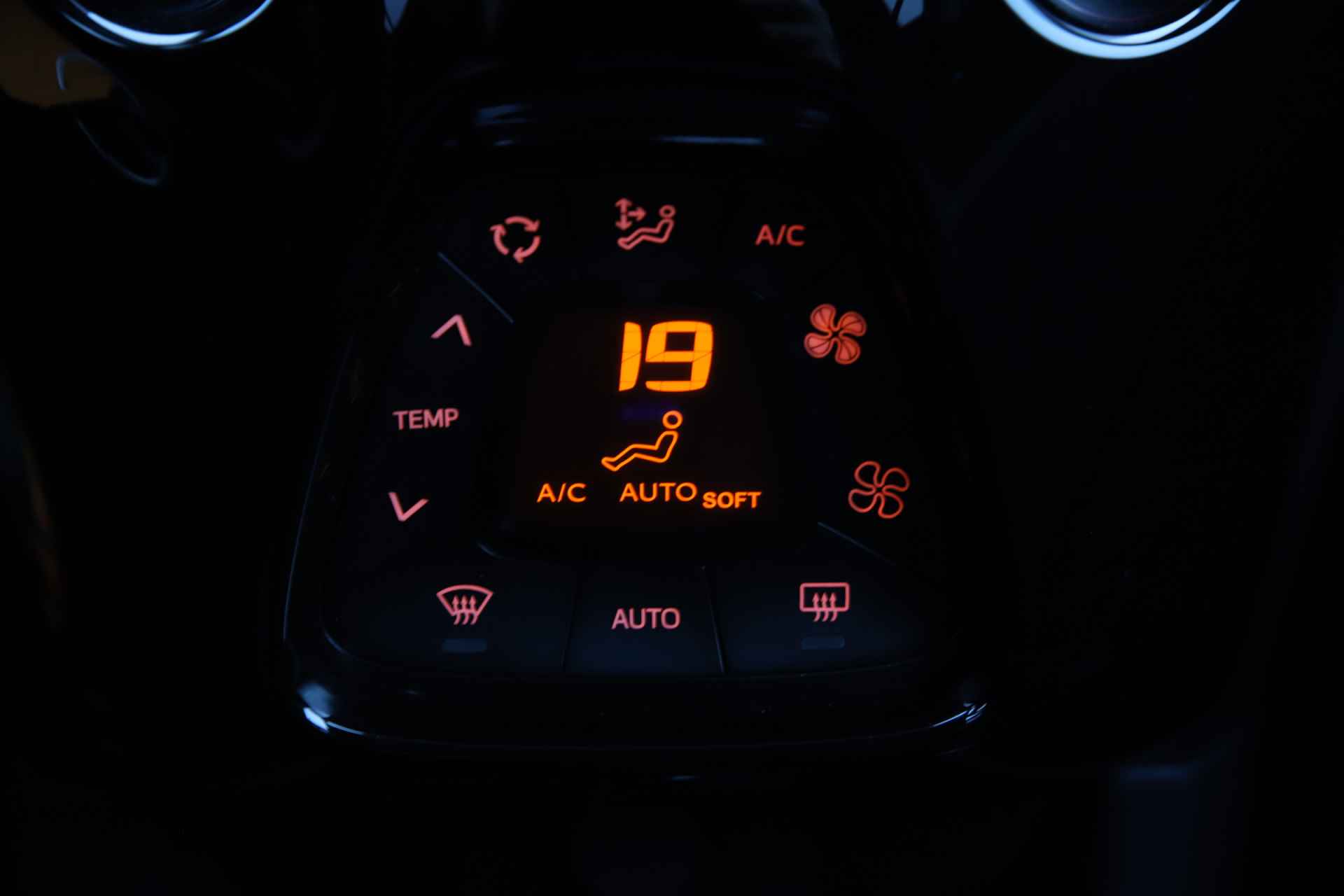 Peugeot 108 1.0 e-VTi Allure Climate Control | Apple CarPlay/Android | Achteruitrij camera - 23/35