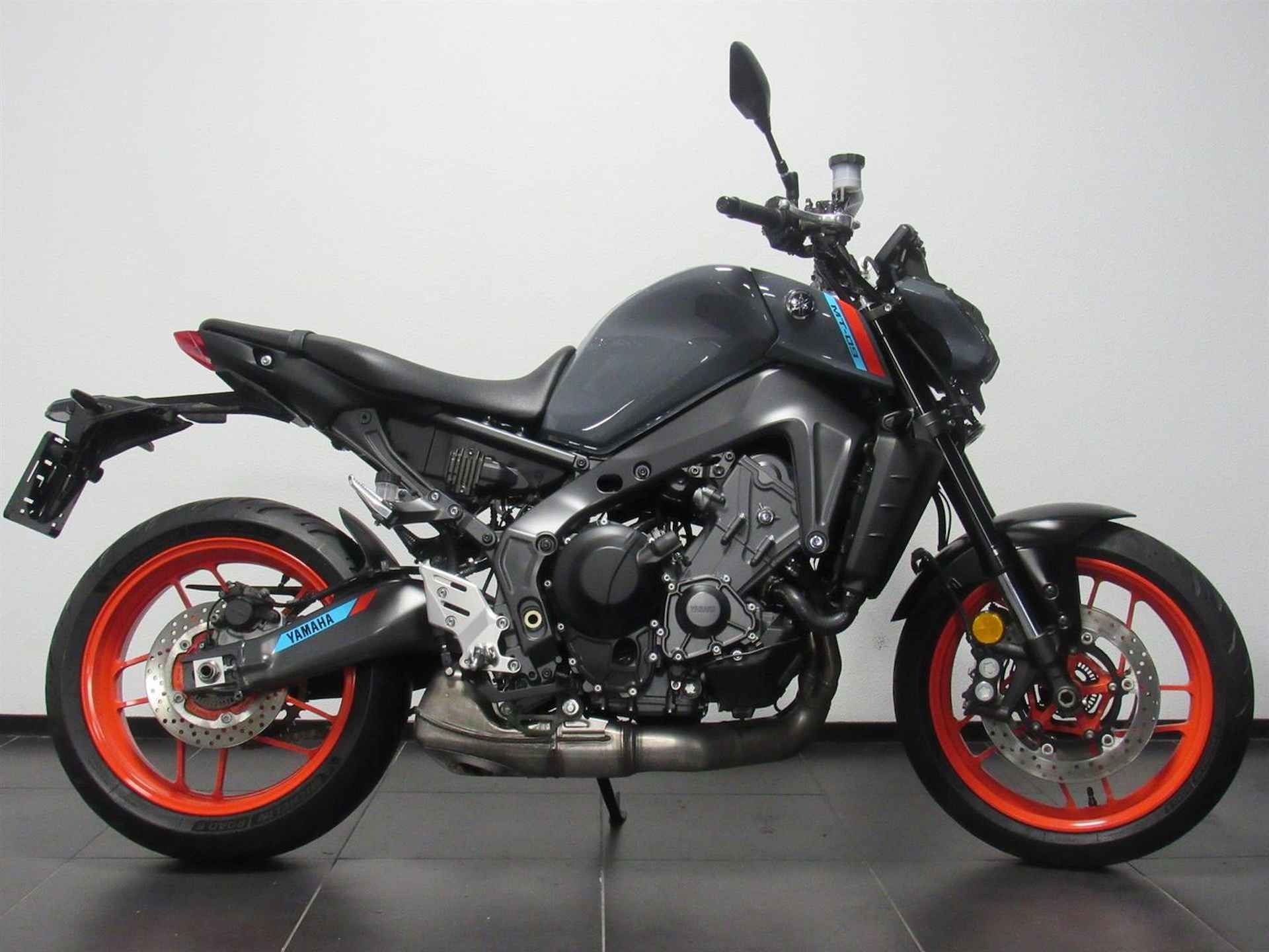 Yamaha MT-09 ABS - 2021 - 1/14