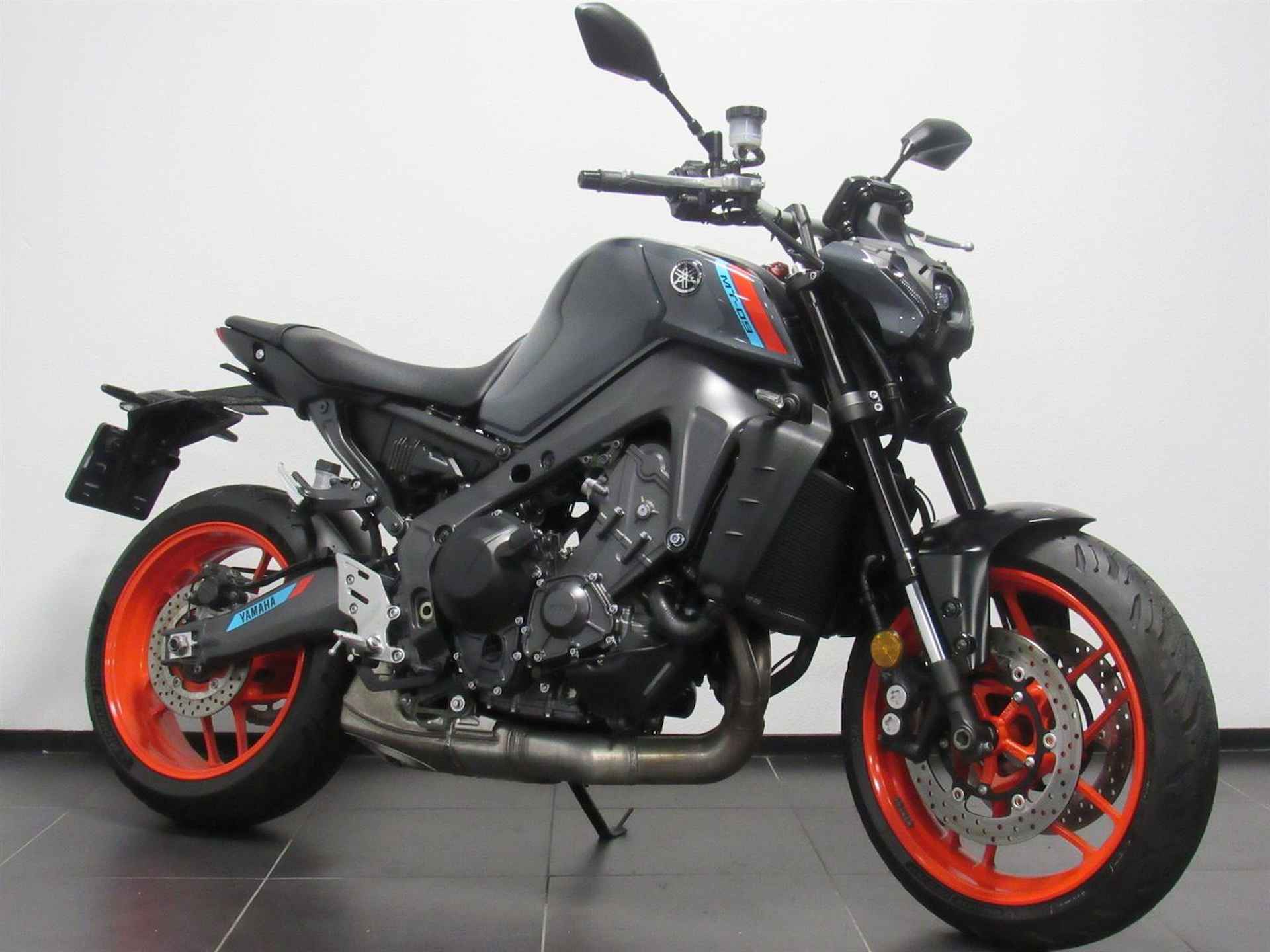 Yamaha MT-09 ABS - 2021 - 2/14