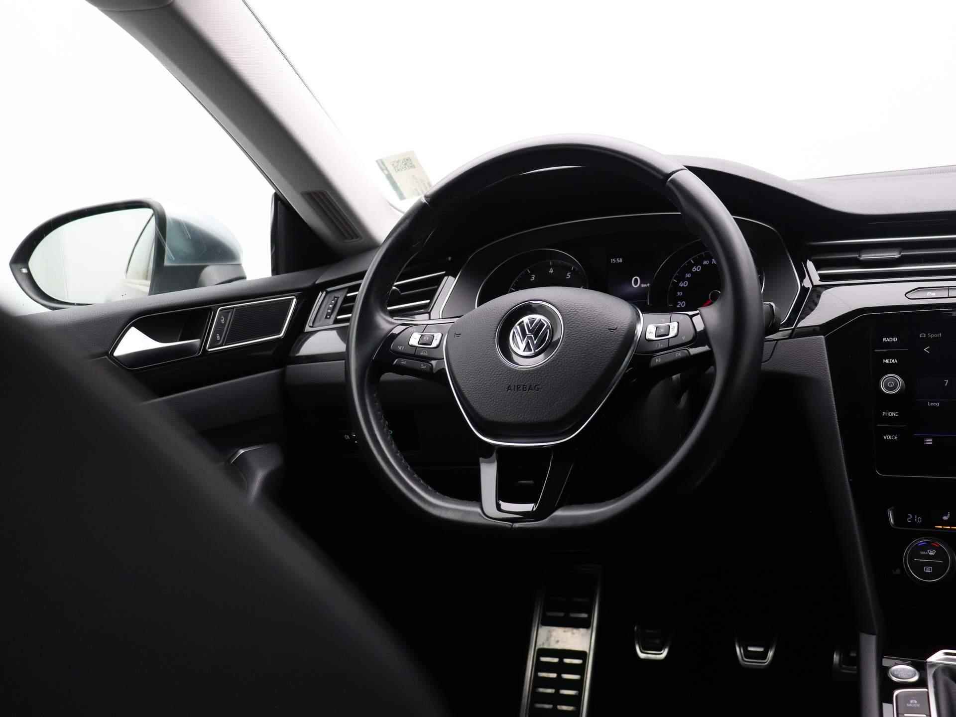 Volkswagen Arteon 1.5 TSI Elegance | Half-Leder | Climate control | Parkeer sensoren | LED | LMV | Stoel verwarming | Trekhaak - 11/41