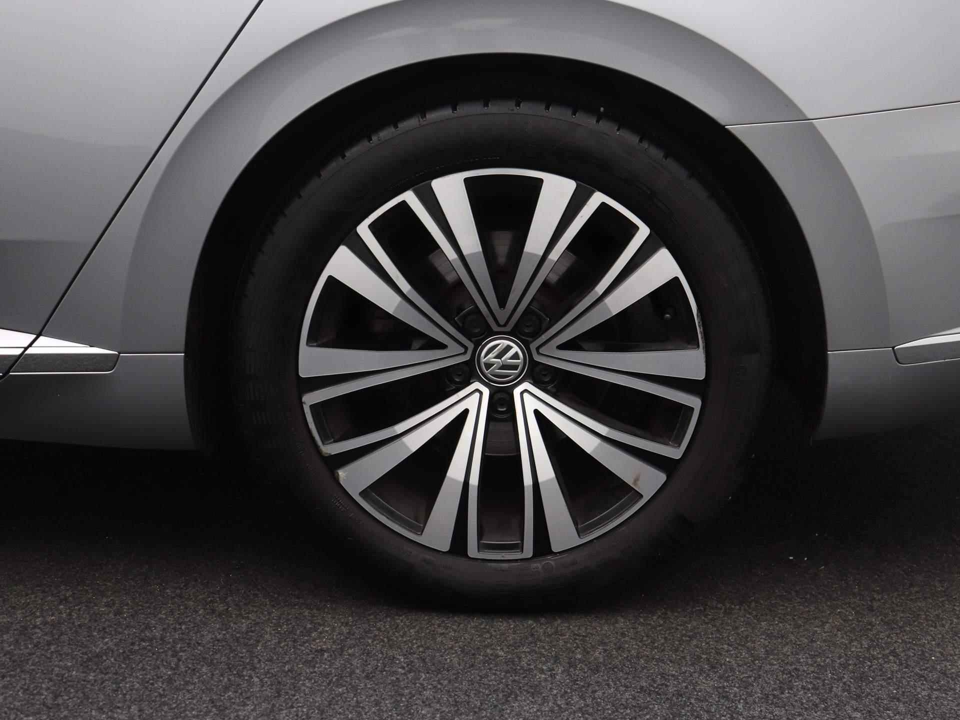 Volkswagen Arteon 1.5 TSI Elegance | Half-Leder | Climate control | Parkeer sensoren | LED | LMV | Stoel verwarming | Trekhaak - 16/41