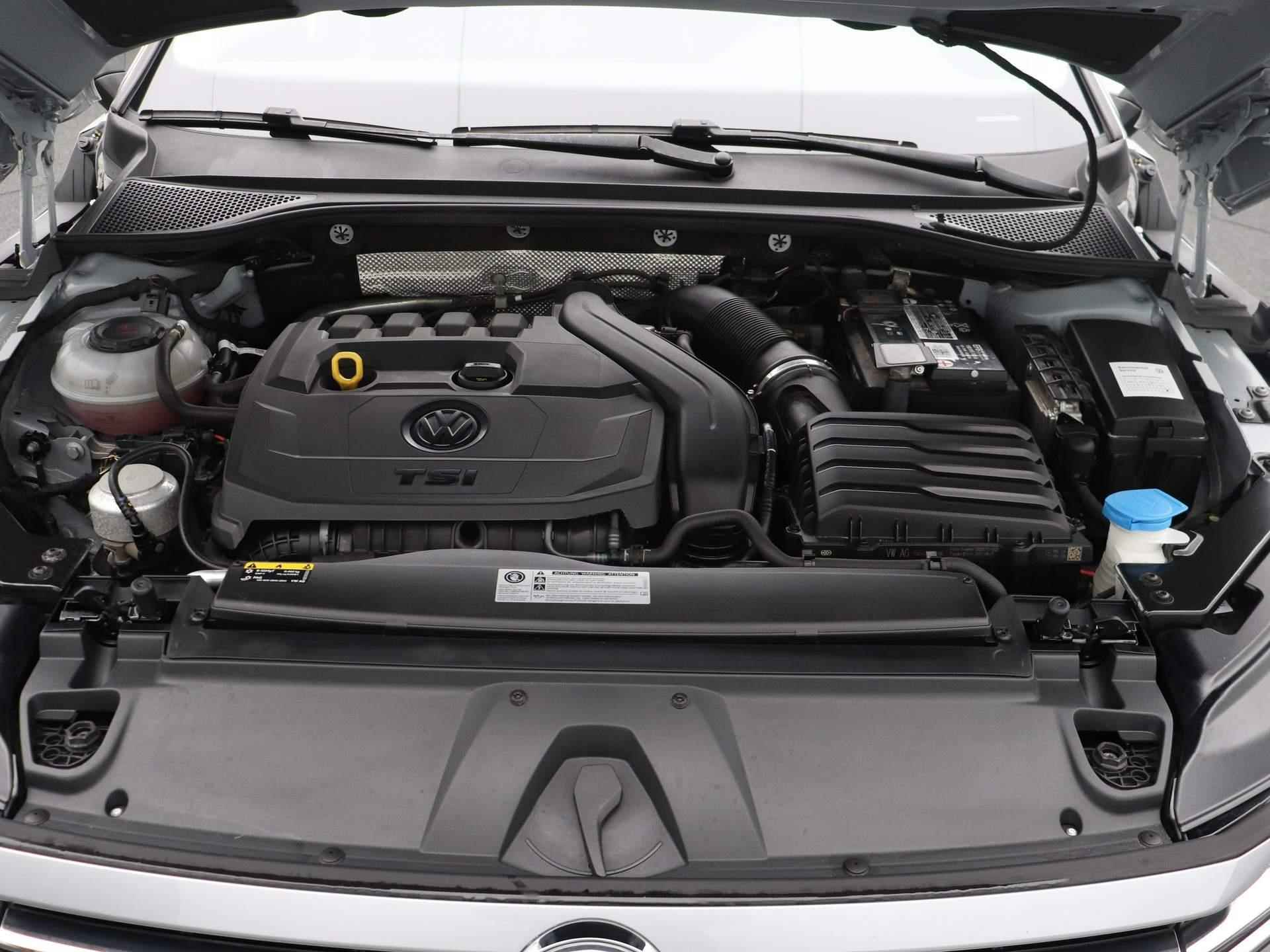 Volkswagen Arteon 1.5 TSI Elegance | Half-Leder | Climate control | Parkeer sensoren | LED | LMV | Stoel verwarming | Trekhaak - 38/41