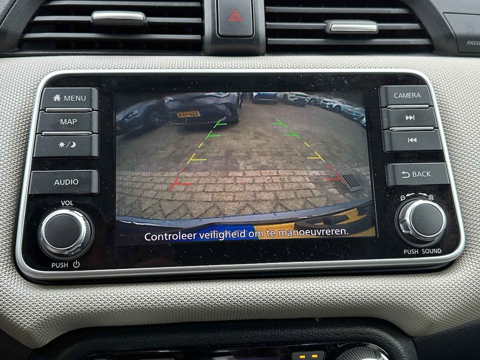 Nissan Micra 1.0 IG-T N-Tec 100PK Navigatie Camera Carplay Trekhaak - 16/31