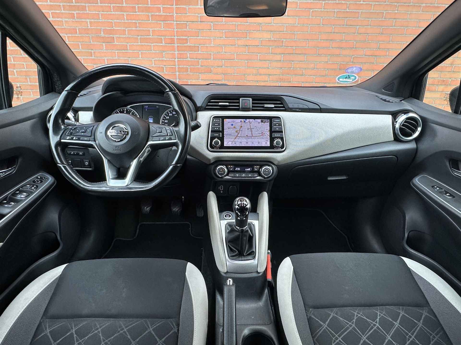 Nissan Micra 1.0 IG-T N-Tec 100PK Navigatie Camera Carplay Trekhaak - 8/31