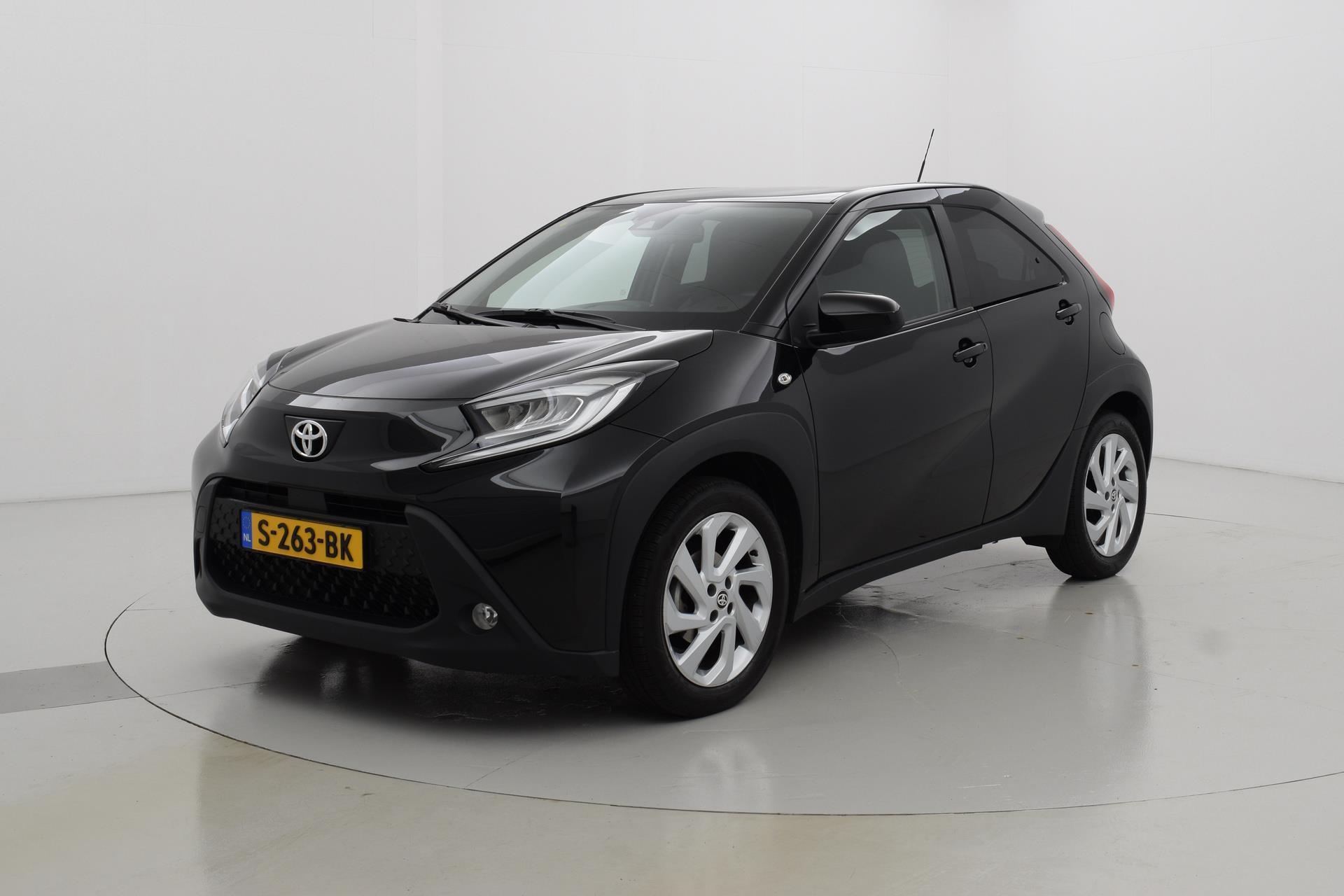 Toyota Aygo X X 1.0 VVT-i MT first Carplay Lichtmetalen velgen