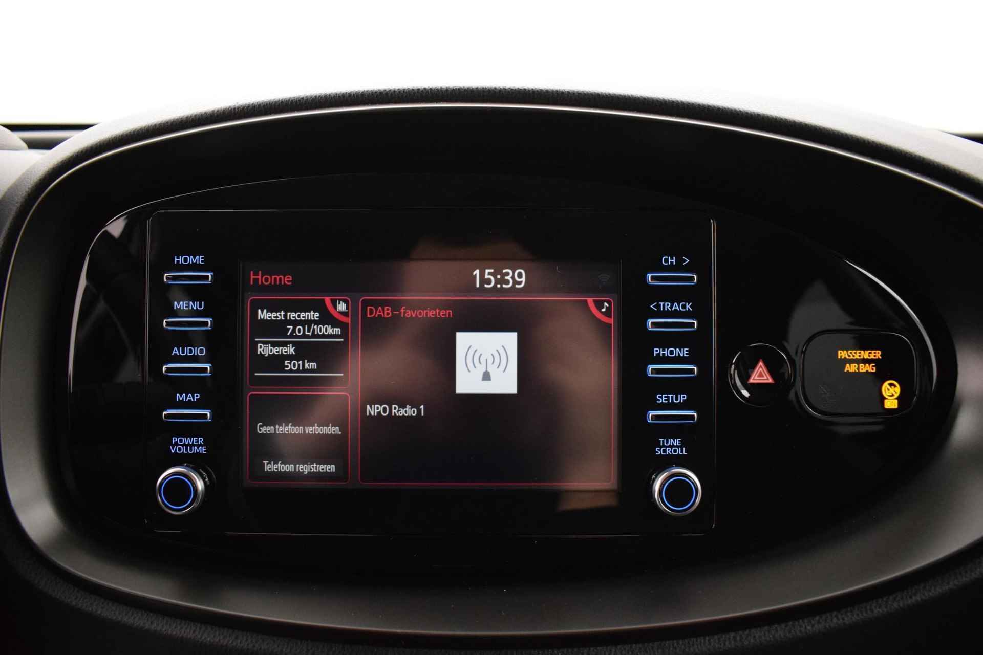 Toyota Aygo X X 1.0 VVT-i MT first Carplay Lichtmetalen velgen - 29/35