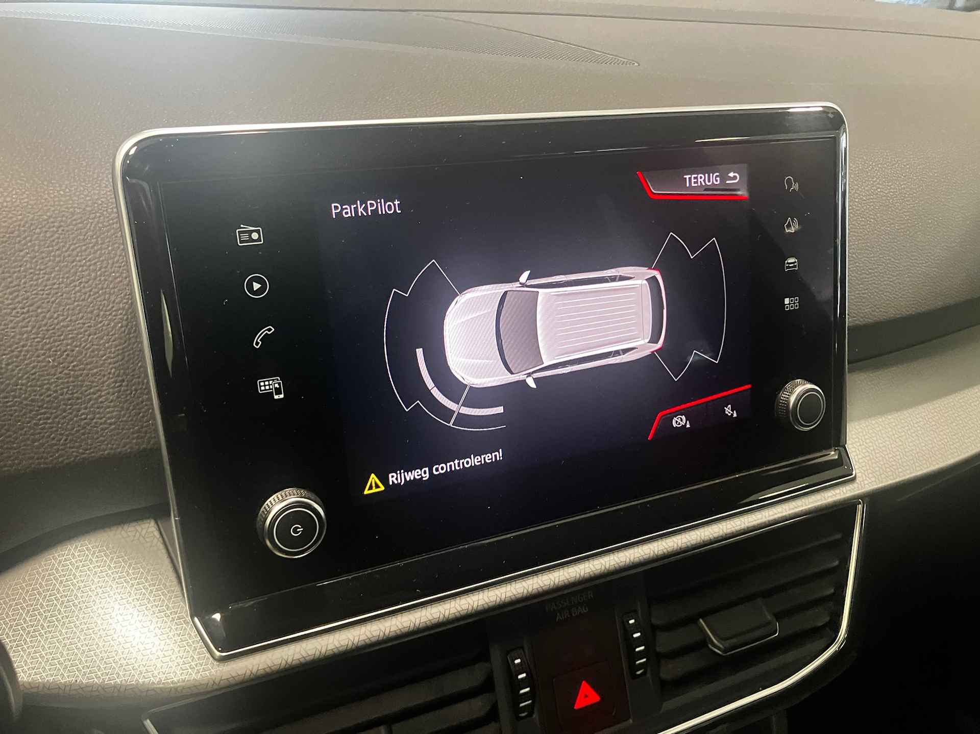 Seat Tarraco 1.5 TSI Style | LED | Schuif- / kanteldak | Trekhaak | App connected | - 27/50