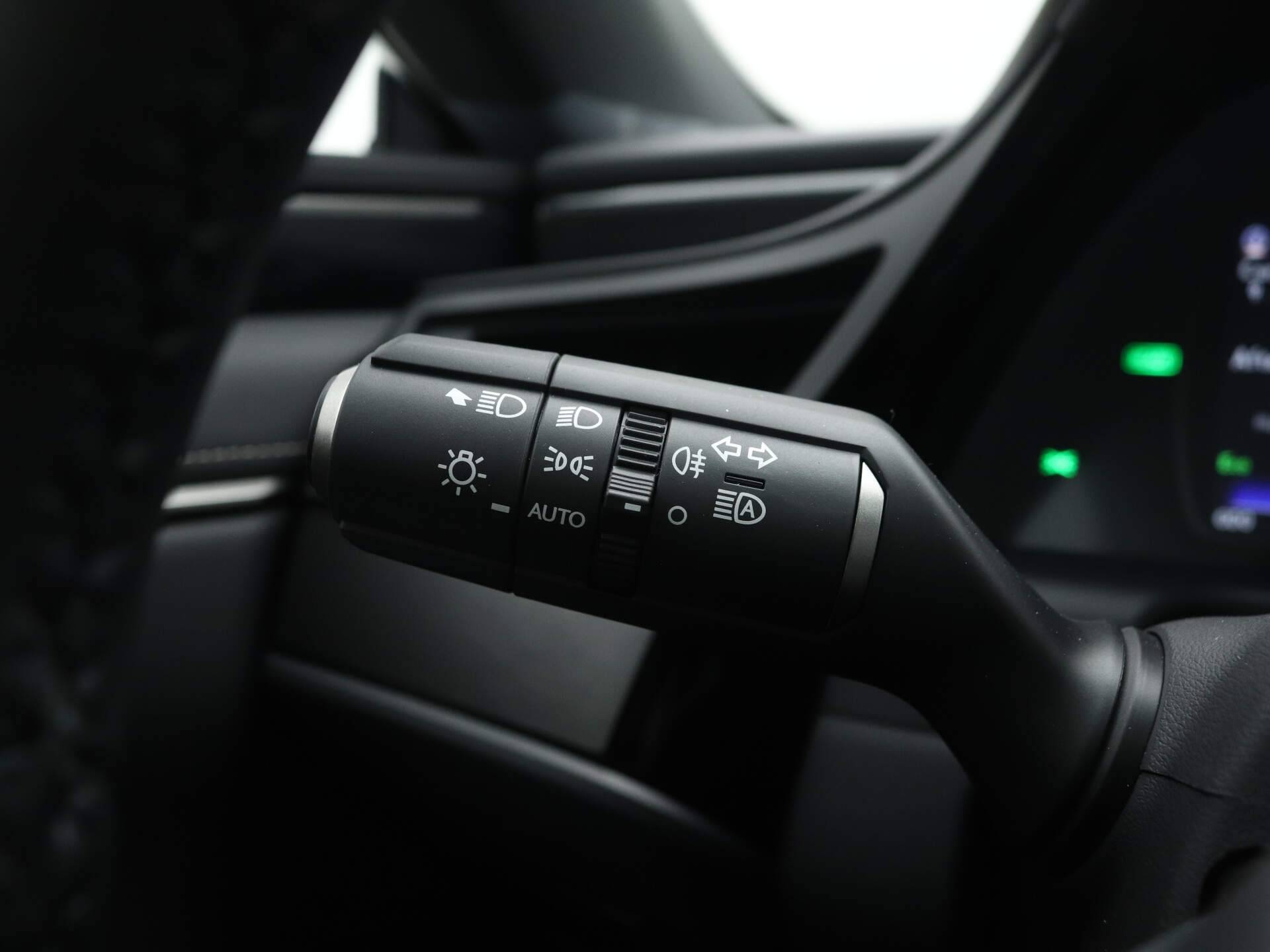 Lexus ES 300h F-Sport Design *Demo* | Zwart Leder + Stoelverwarming | Navigatie | - 20/39