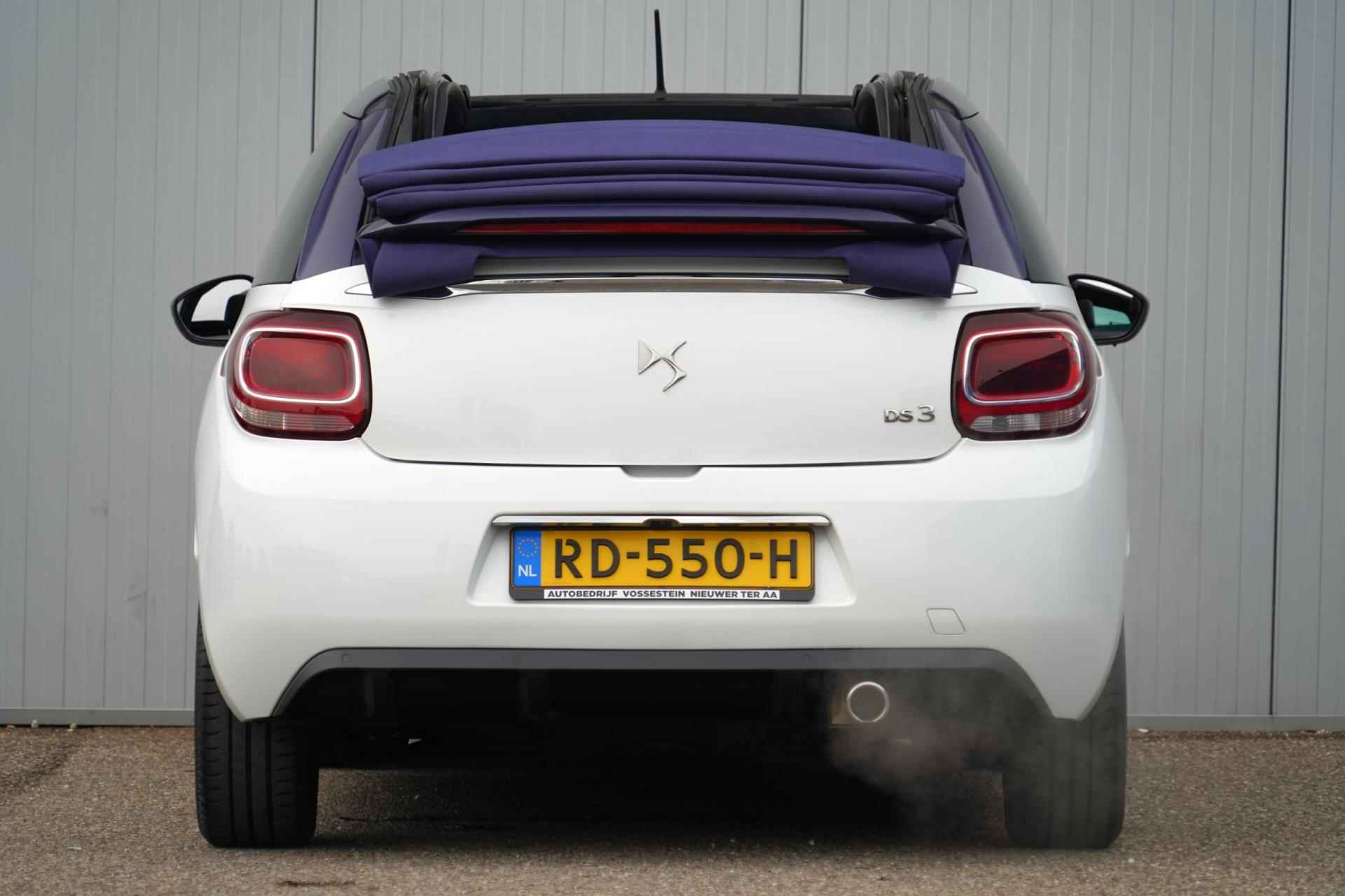 DS 3 Cabrio 1.2 PureTech So Chic / Navi / Camera / Cruise / Led / HiFiSystem / 1e Eig. / 39dkm NAP / NL-Auto! - 24/41