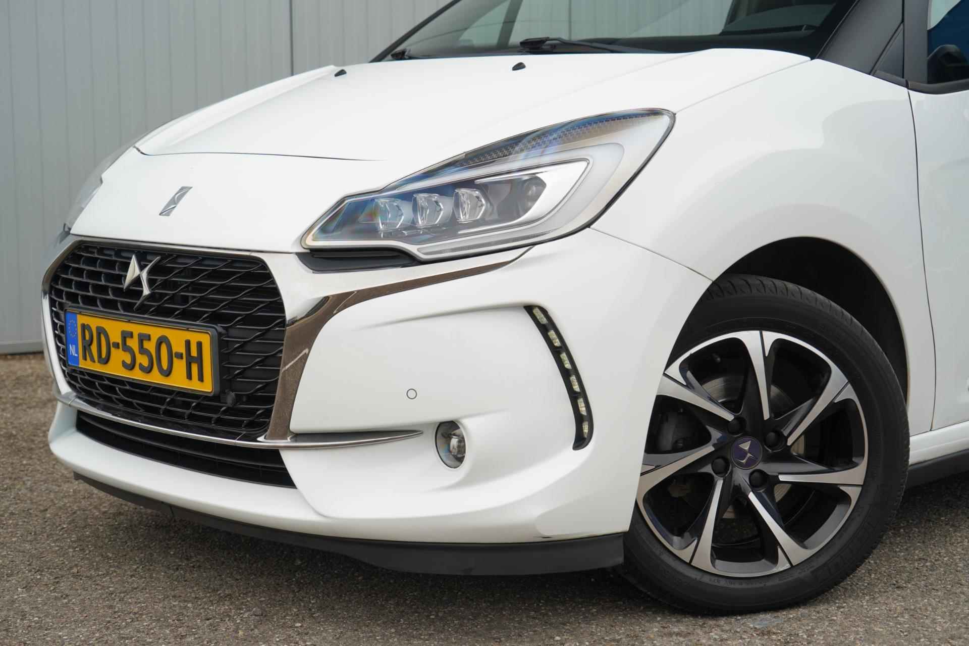 DS 3 Cabrio 1.2 PureTech So Chic / Navi / Camera / Cruise / Led / HiFiSystem / 1e Eig. / 39dkm NAP / NL-Auto! - 25/41